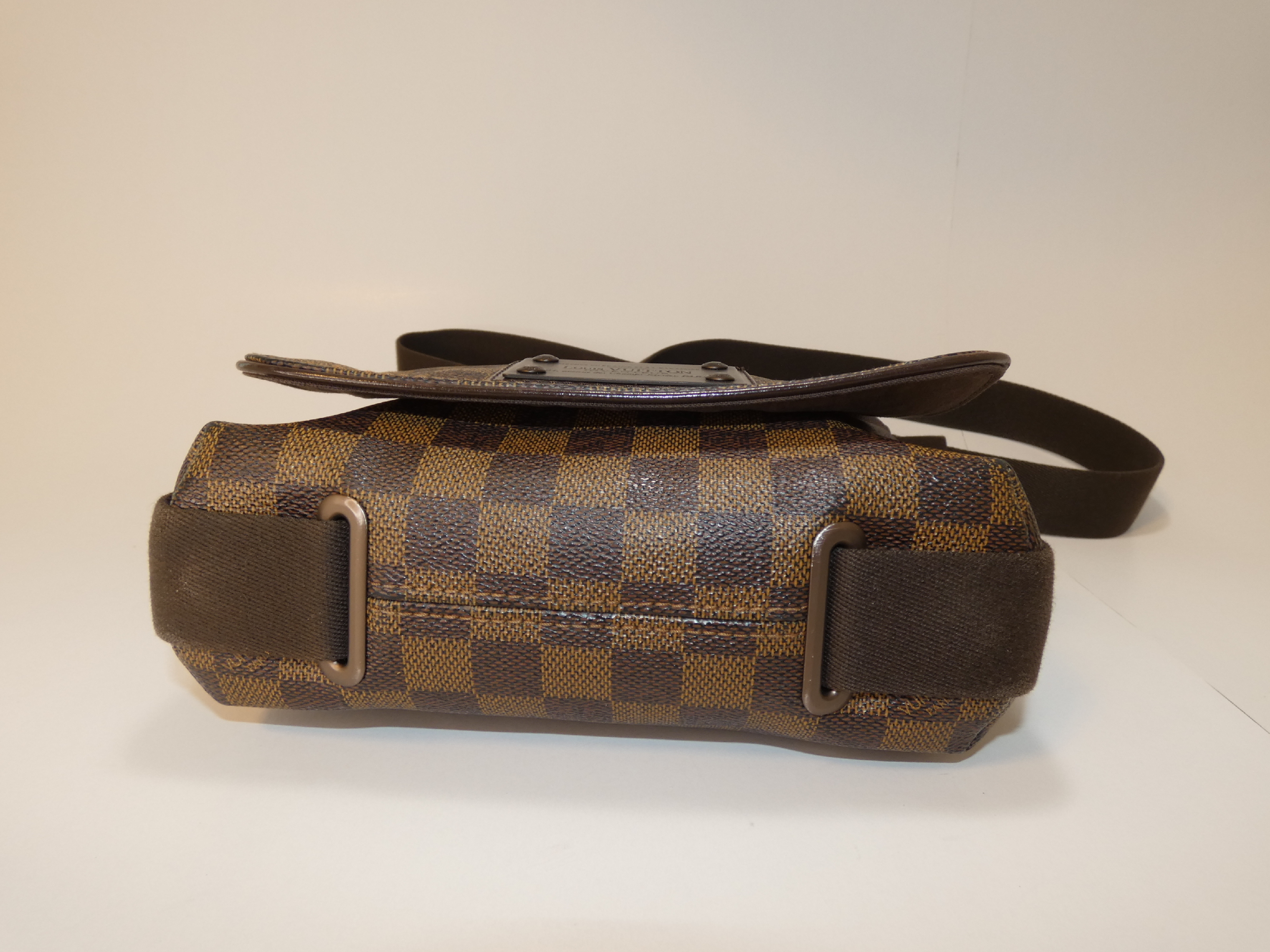 Brooklyn PM Damier Shoulder Bag — view 5