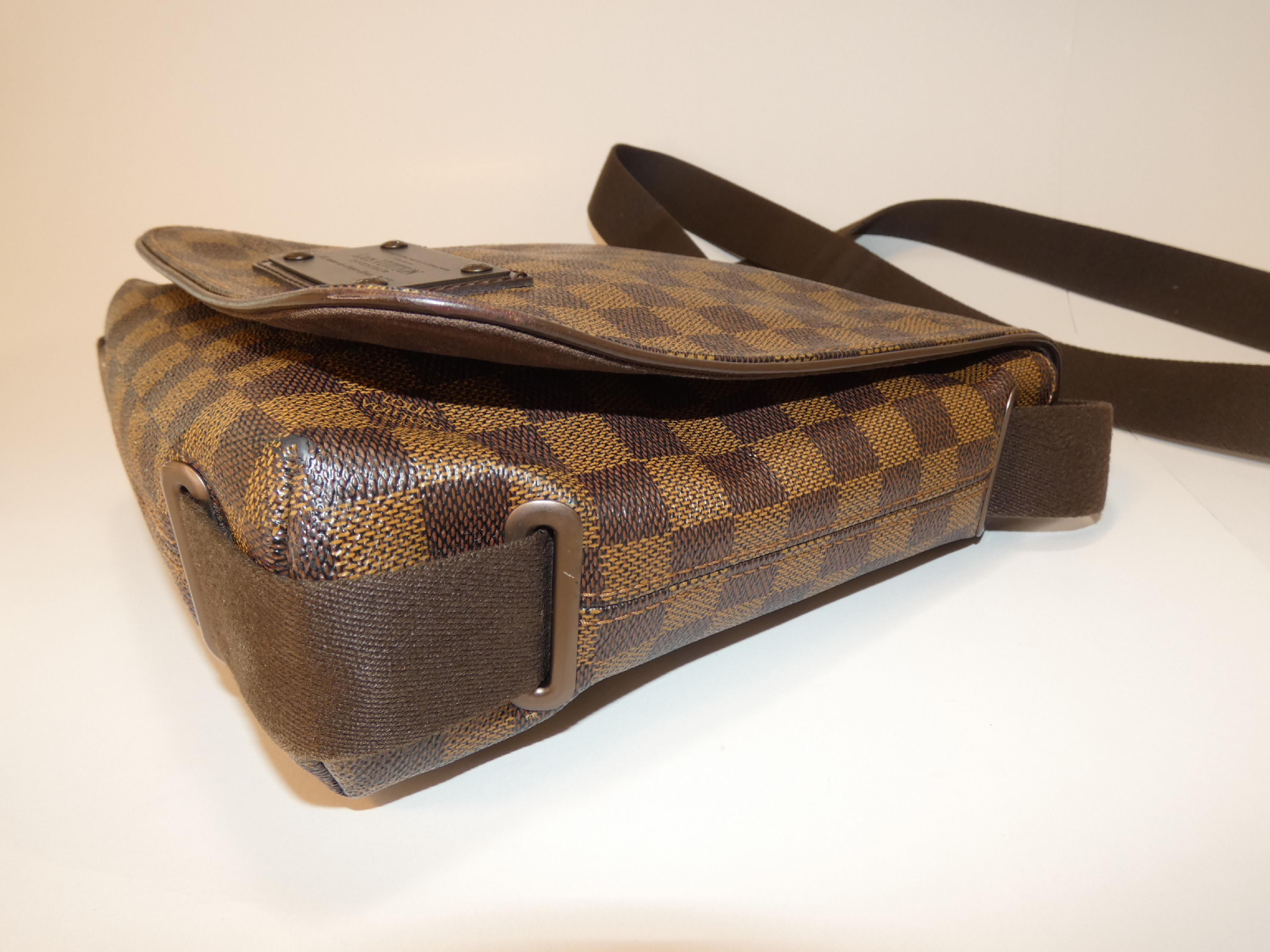 Brooklyn PM Damier Shoulder Bag — view 7