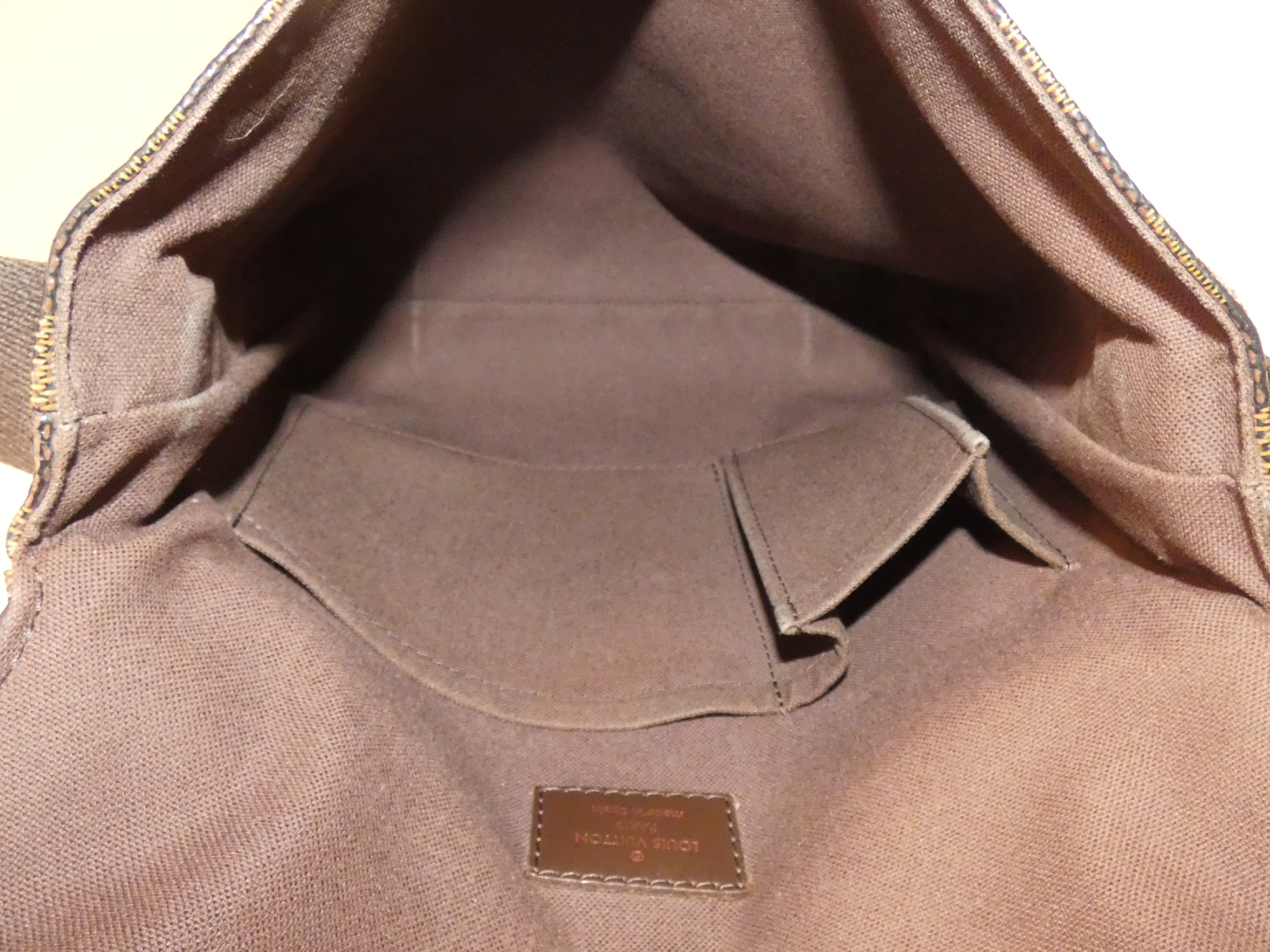 Brooklyn PM Damier Shoulder Bag — view 8