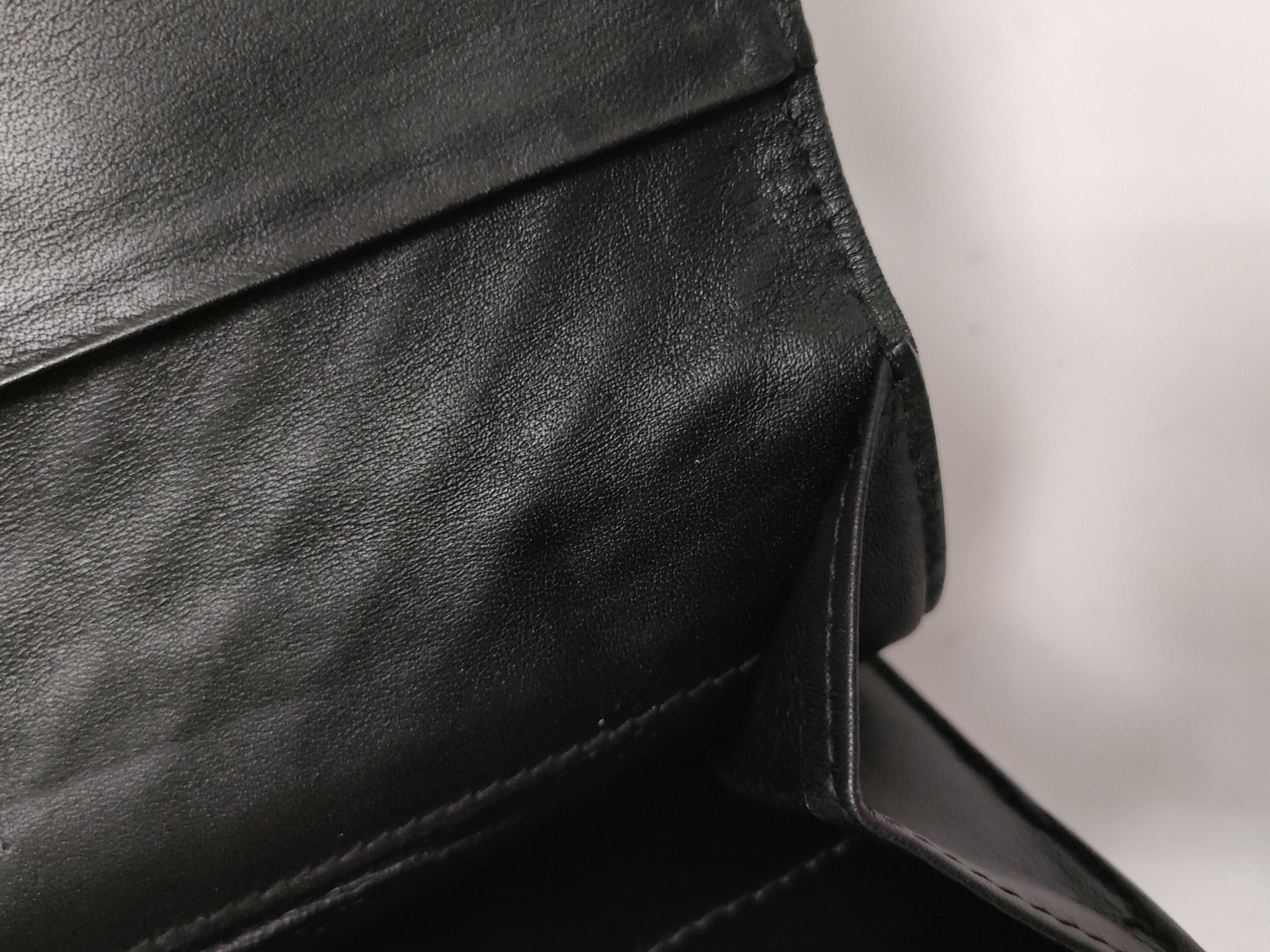 Intrecciato Long Wallet Leather Black — view 8