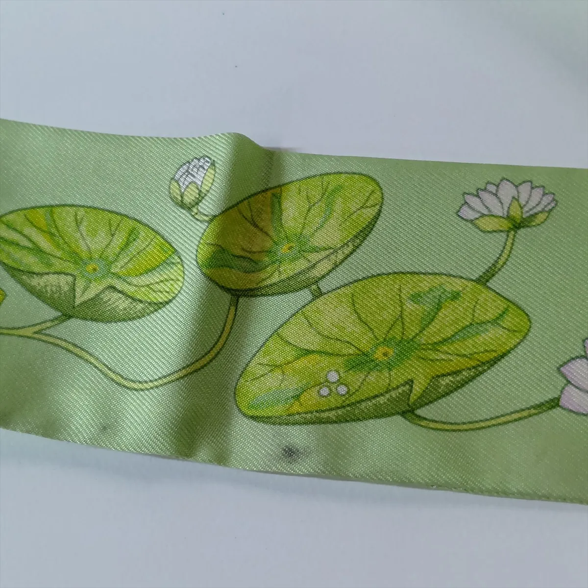 TRESORS DU NIL (Treasures of the Nile) Scarf, Silk, Green, with some wear, — view 6