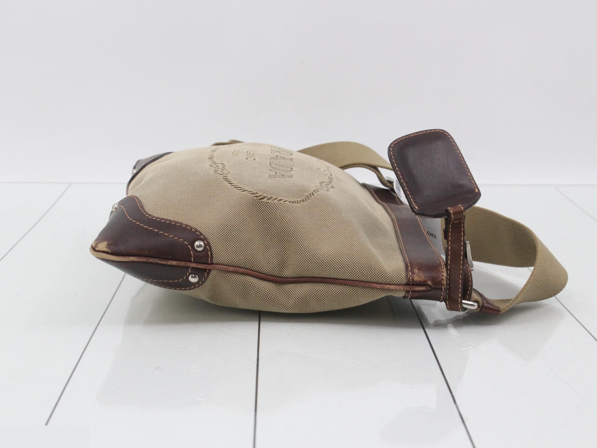 Shoulder bag, canvas and leather, beige — view 3