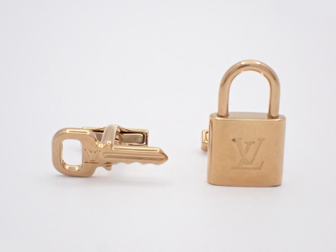 cuffs