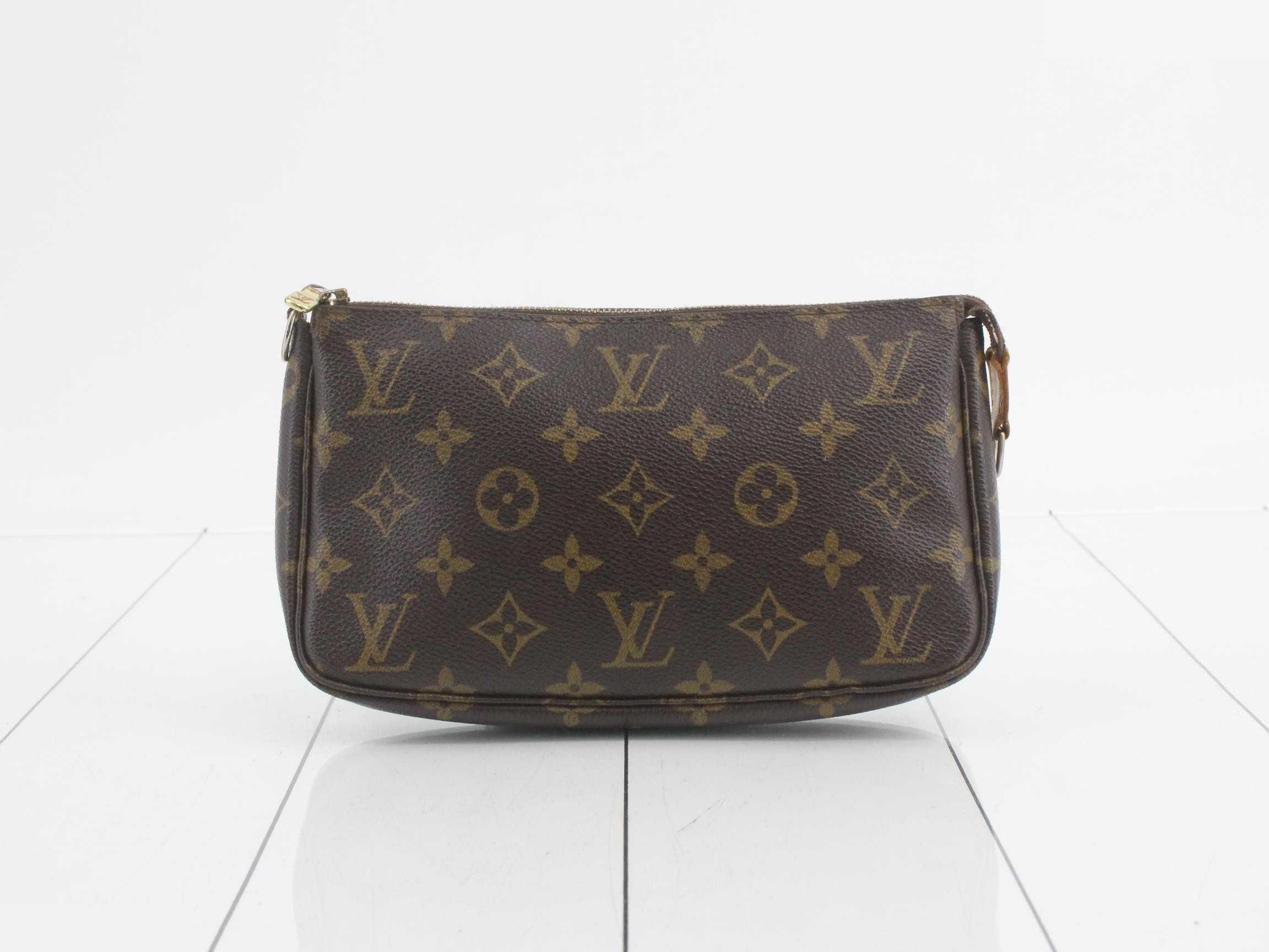 Pochette Accessoires (old model)