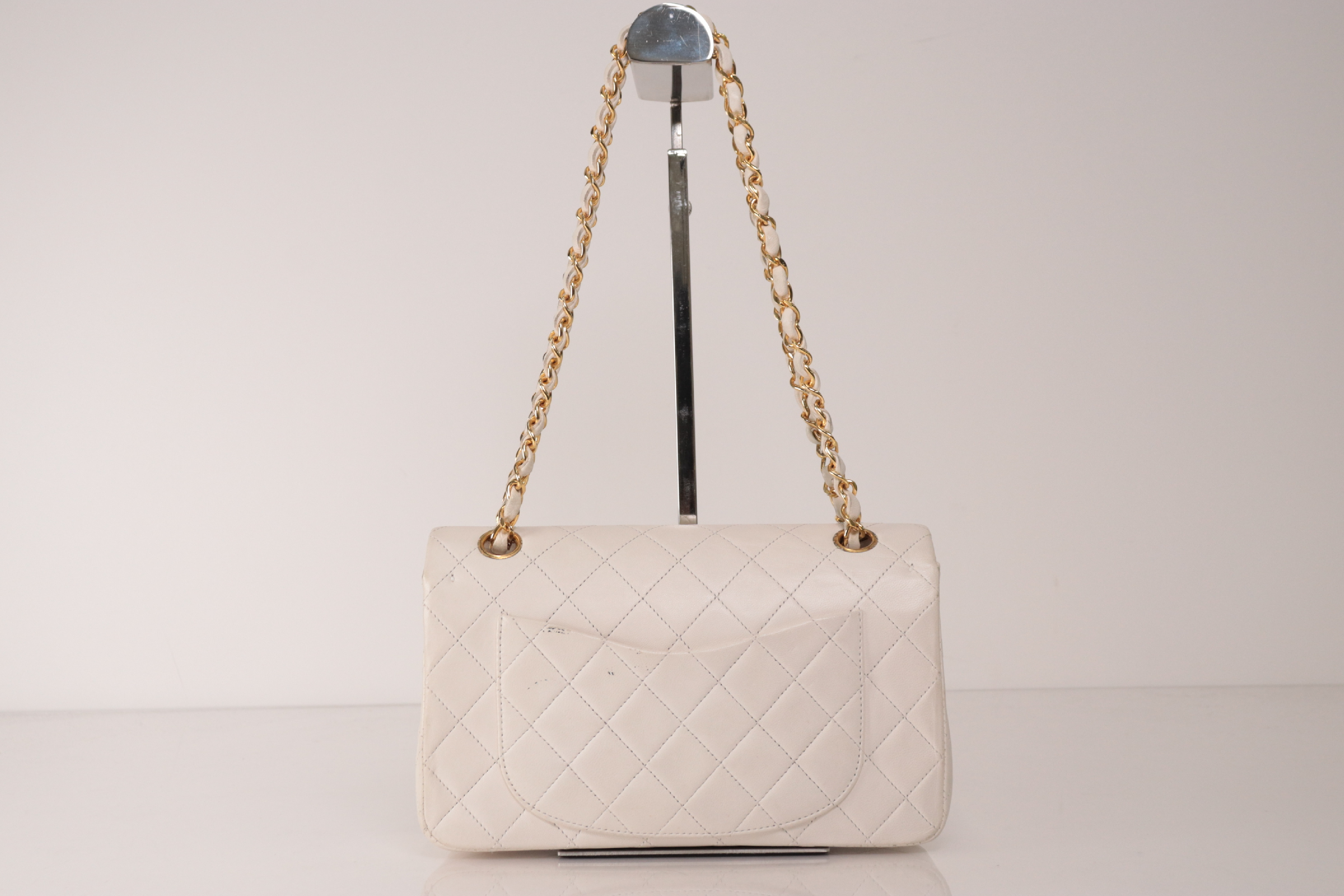W-Flap 23 Lambskin Chain Shoulder Bag, White, Serial Number 0 — view 3