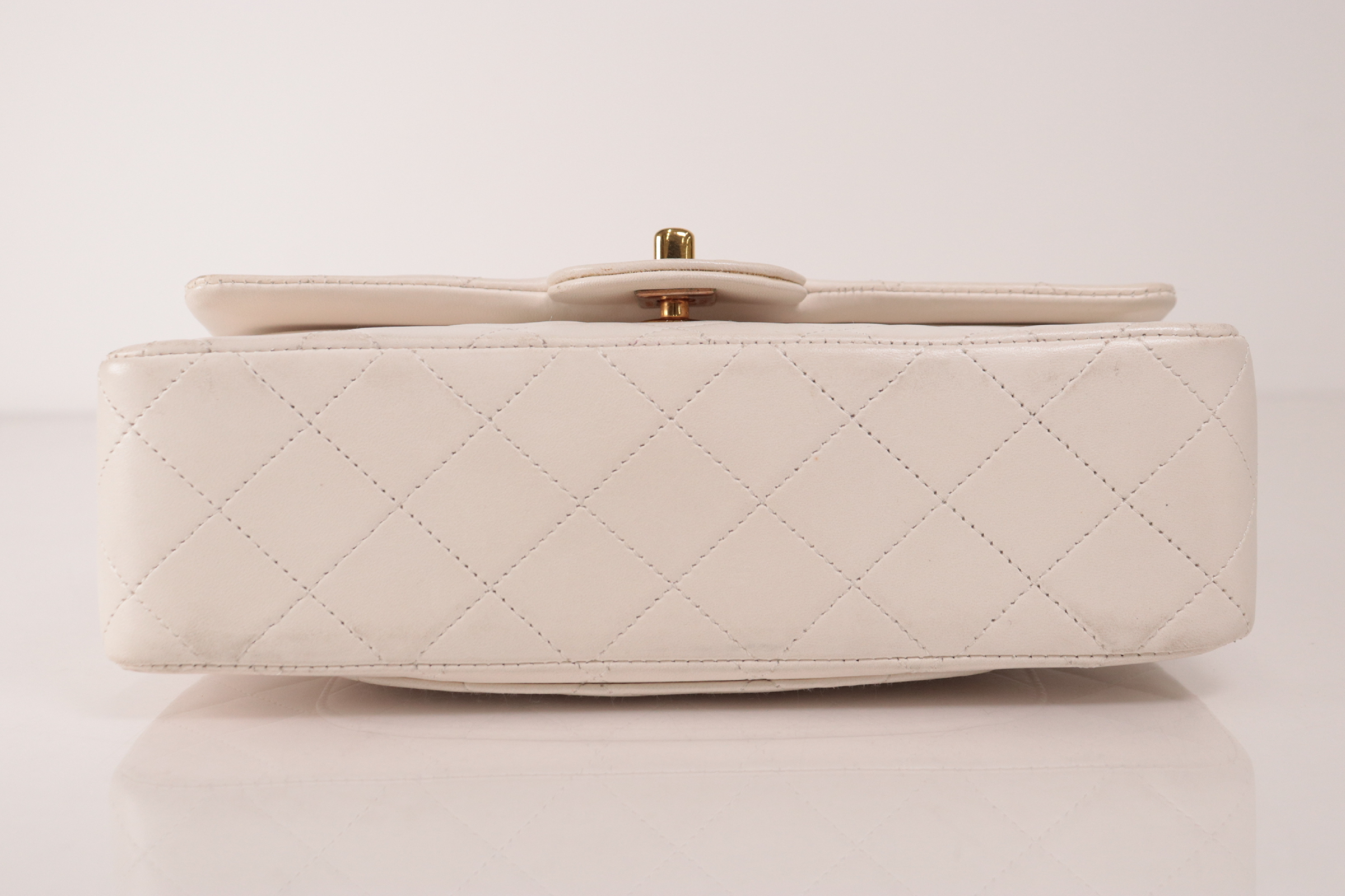 W-Flap 23 Lambskin Chain Shoulder Bag, White, Serial Number 0 — view 7