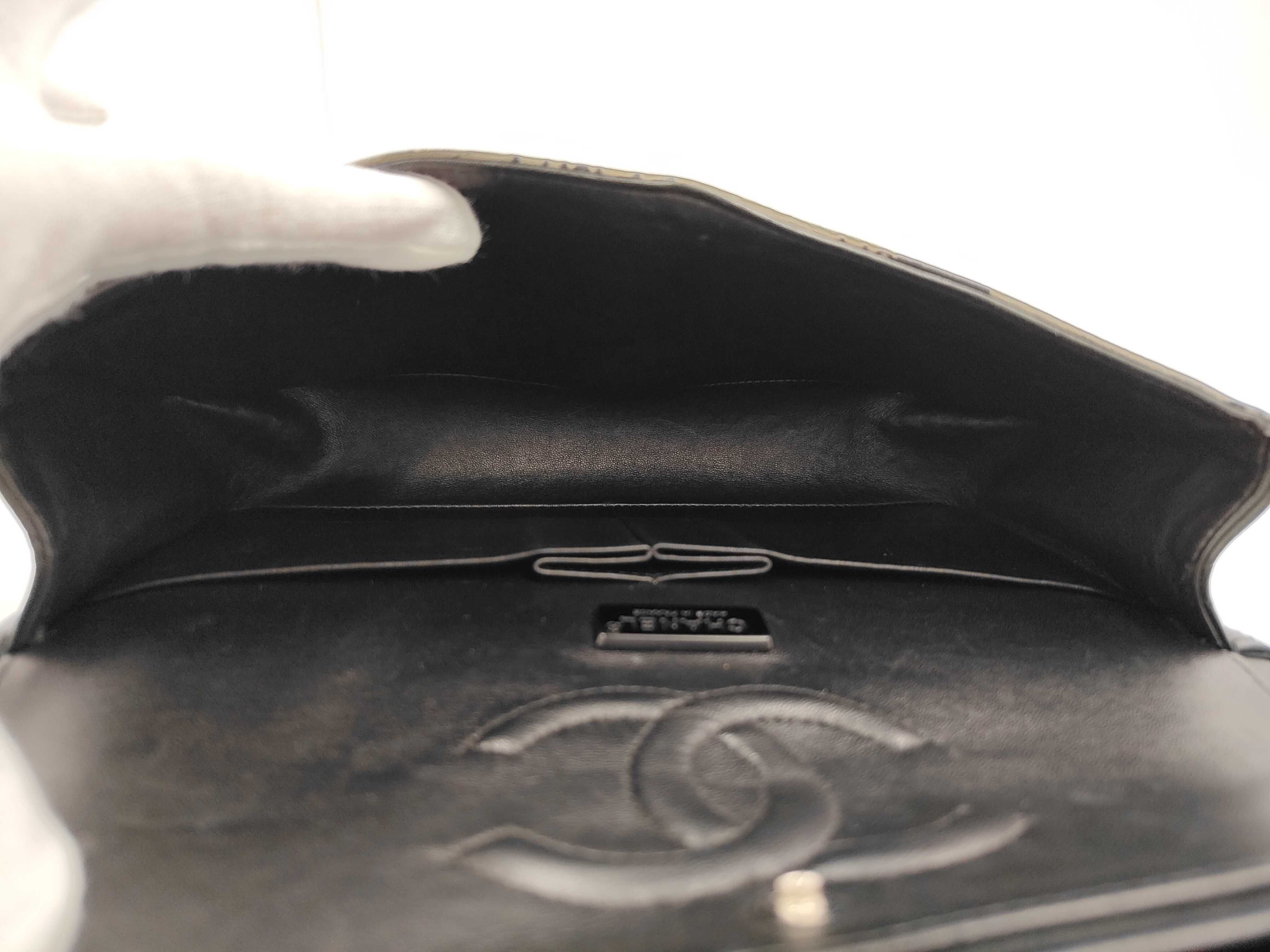 Matelassé Double Flap Newspaper Chain Shoulder Bag (Serial Number 21) — view 14