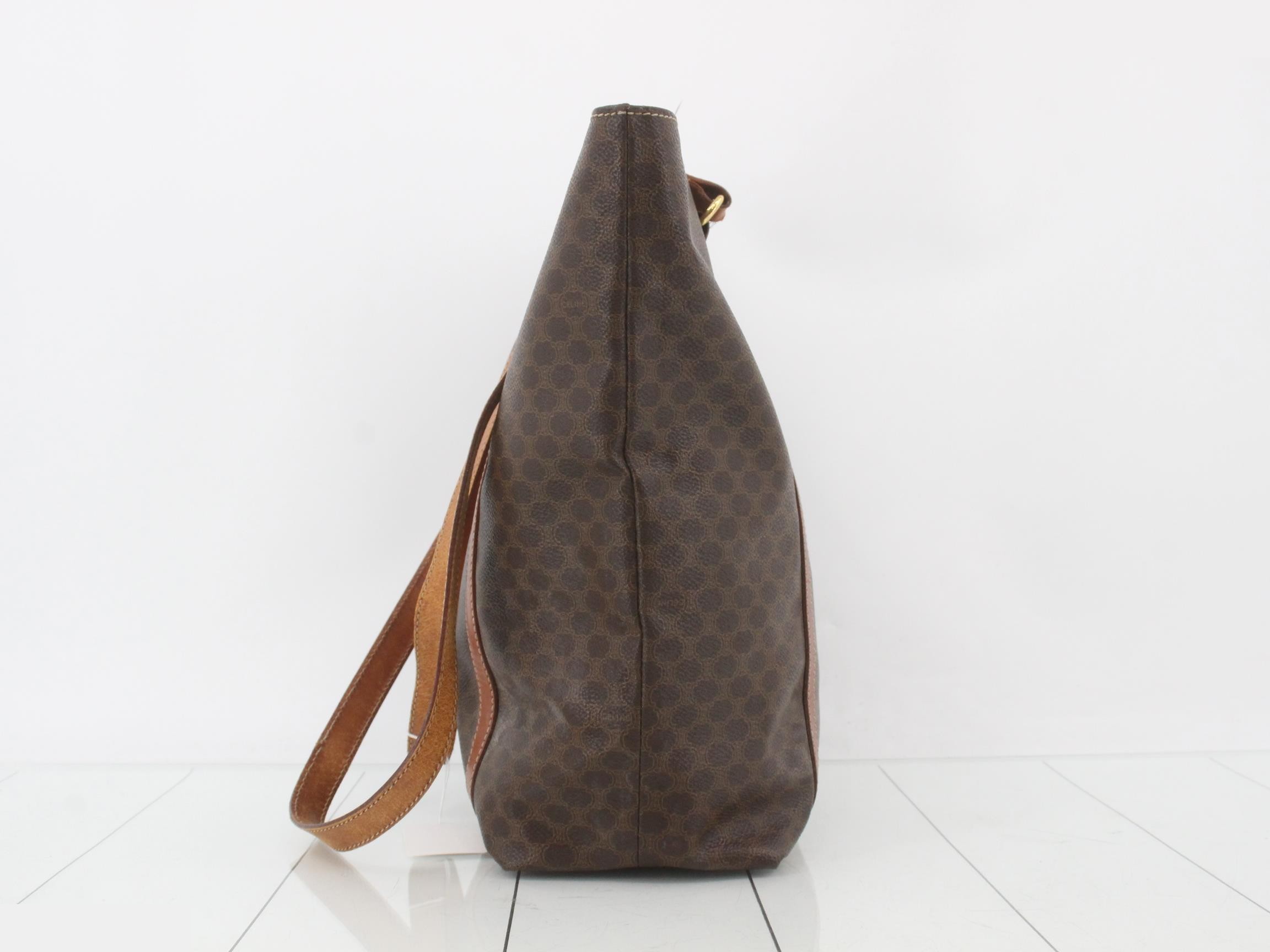 handbag — view 4