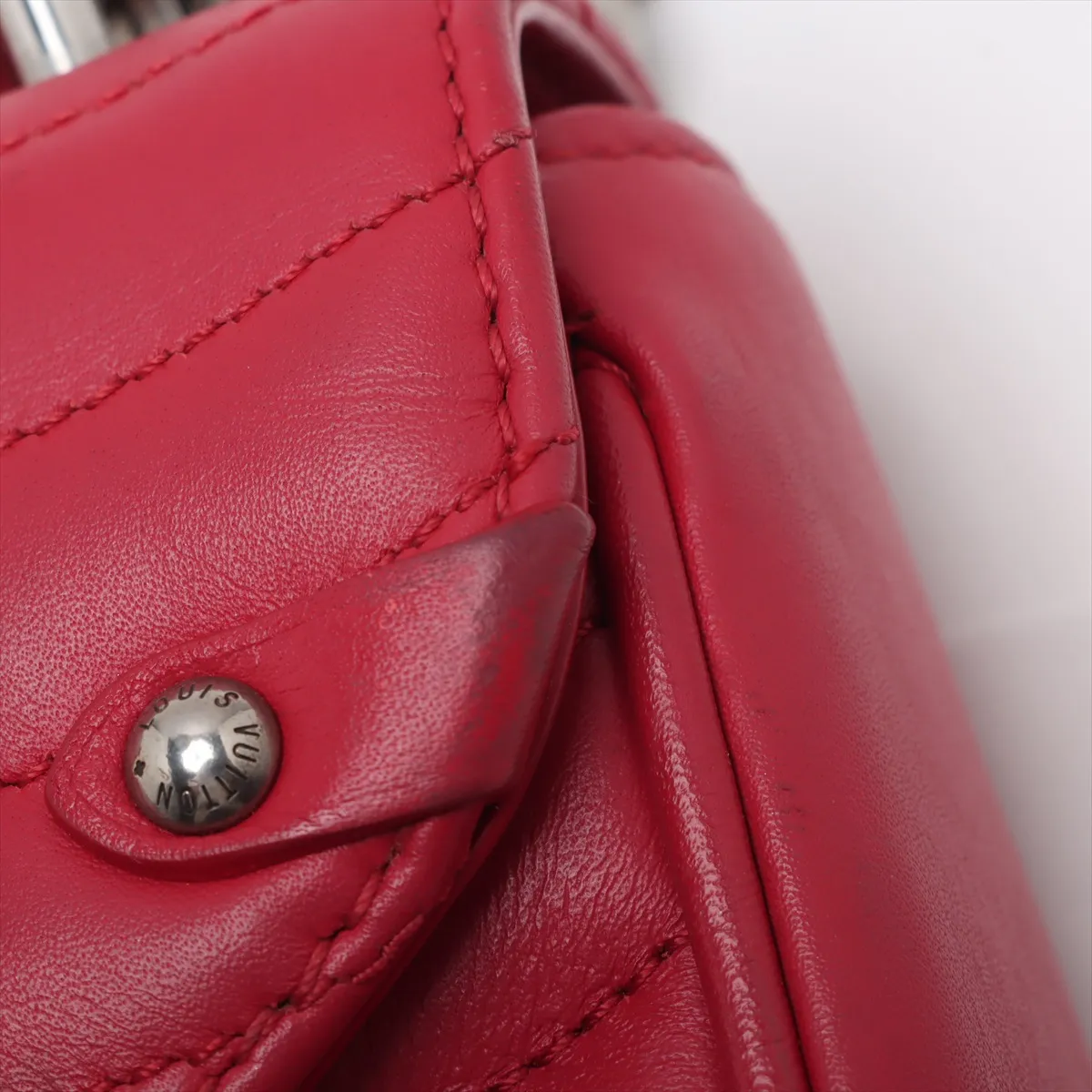 New Wave Lovelock Chain Bag PM M53213 NZ5118 Red RFID Reactive — view 13