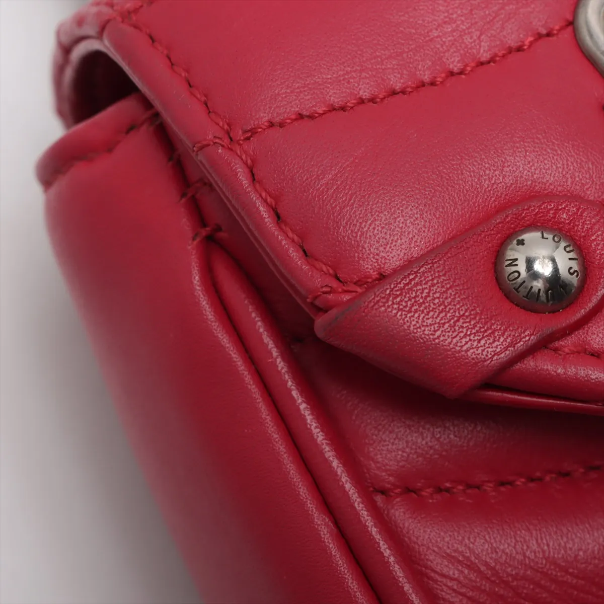 New Wave Lovelock Chain Bag PM M53213 NZ5118 Red RFID Reactive — view 14