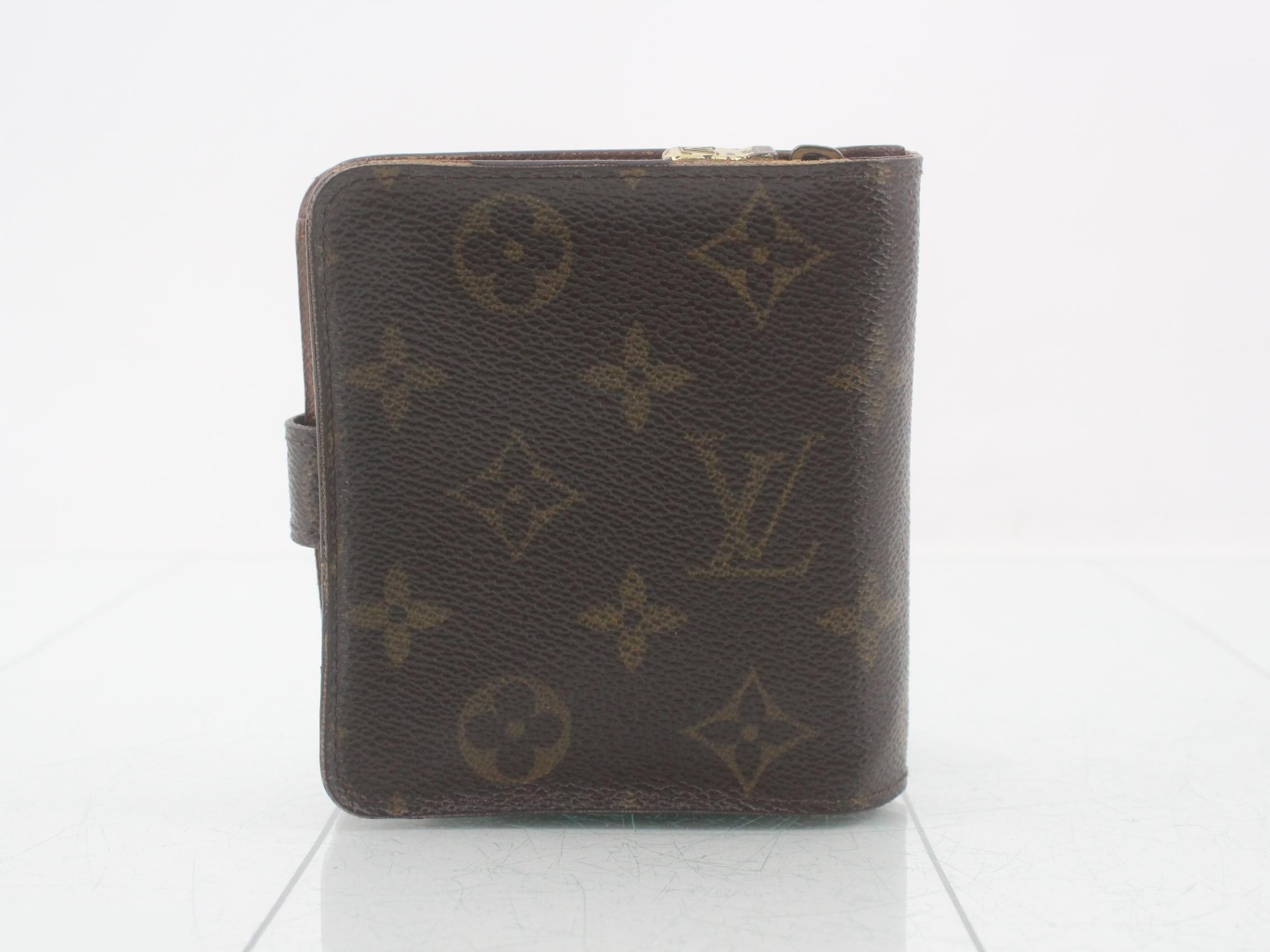 Monogram Compact Zip — view 2