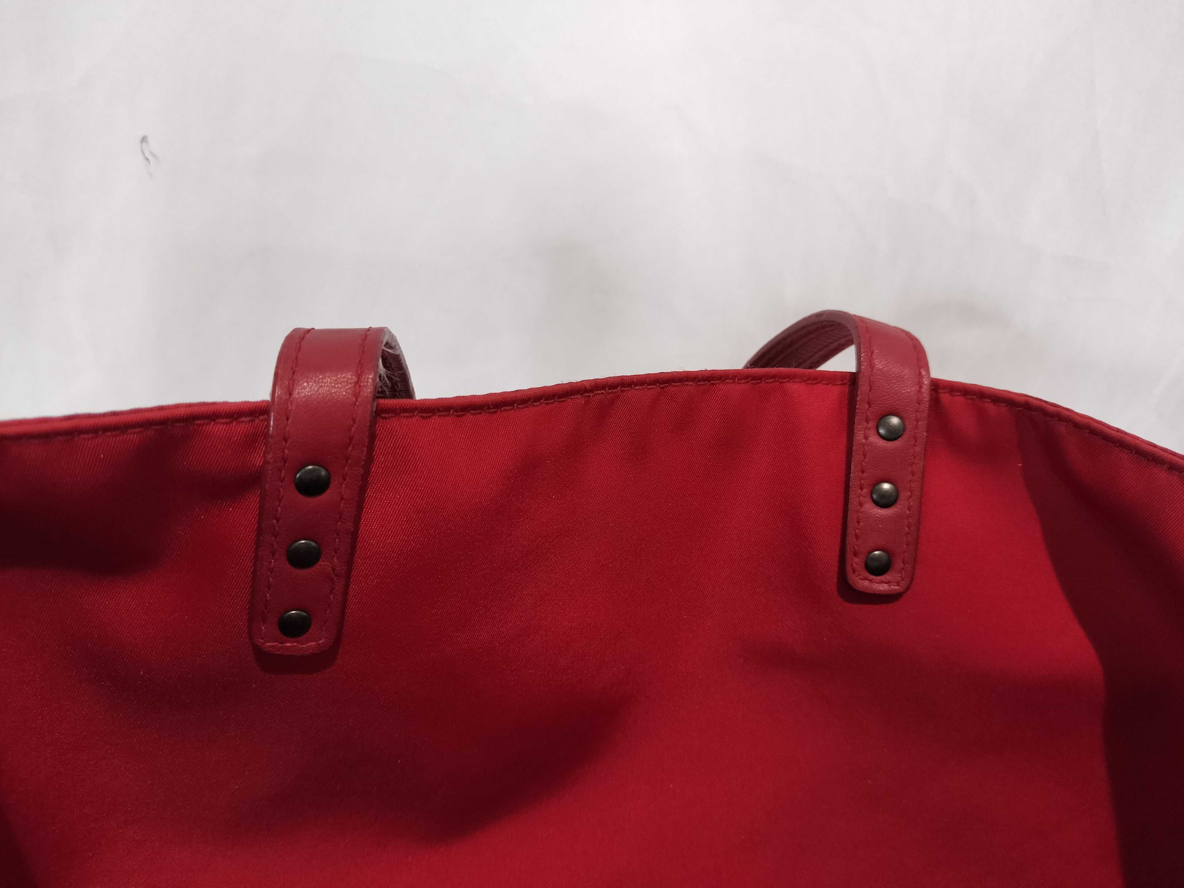 Intrecciato Illusion Red Tote Bag — view 11