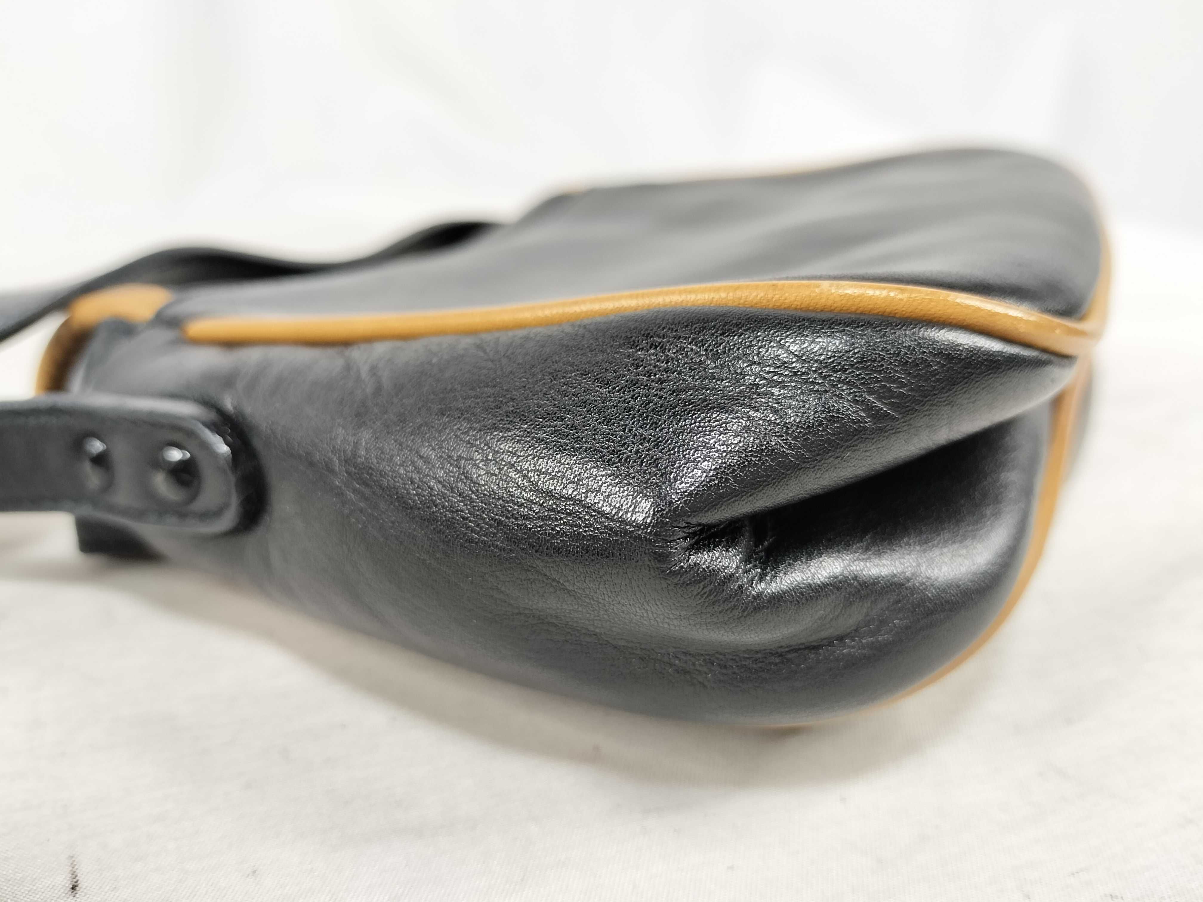 Leather Shoulder Bag Black Shoulder Bag — view 15