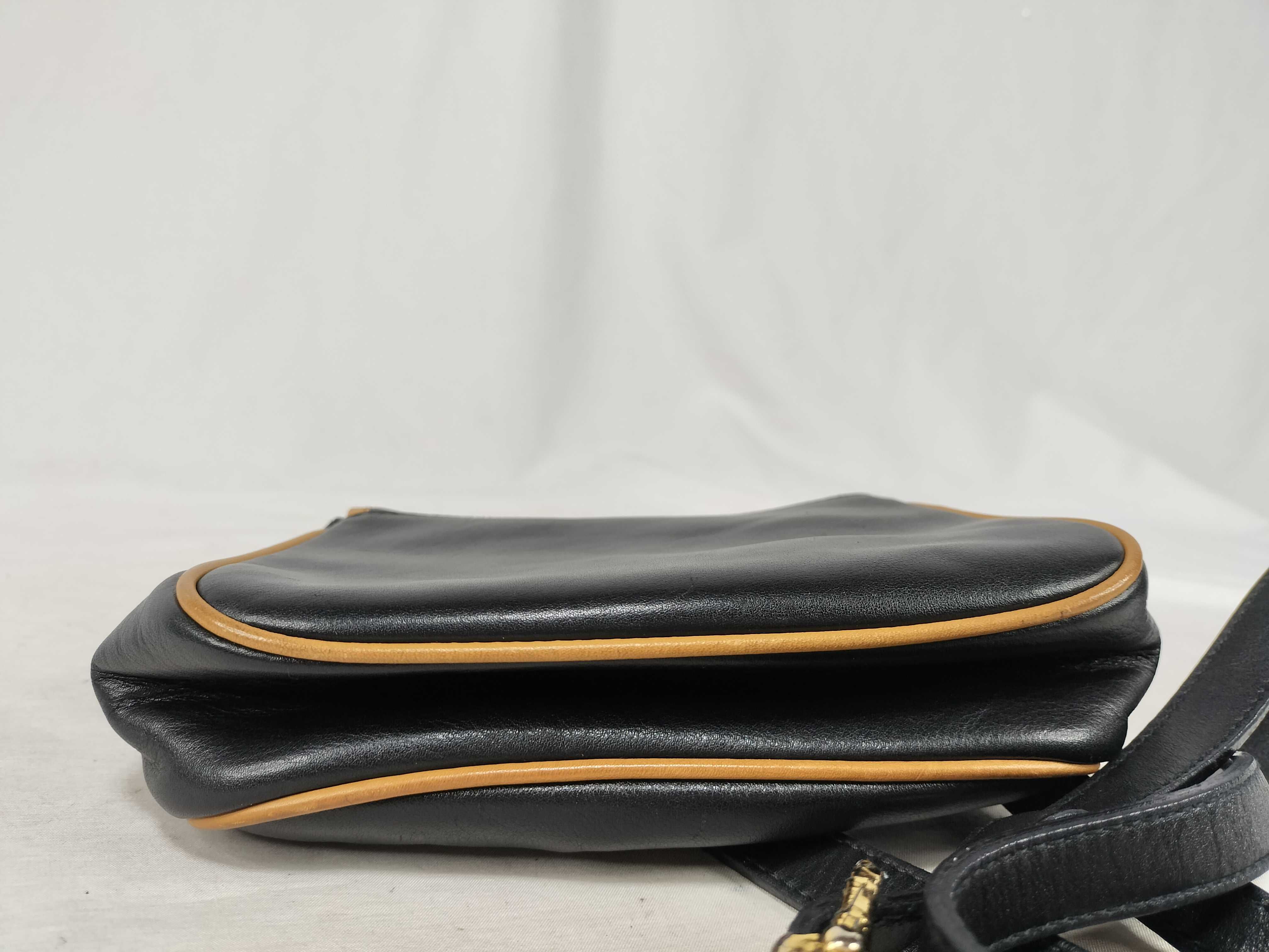 Leather Shoulder Bag Black Shoulder Bag — view 7