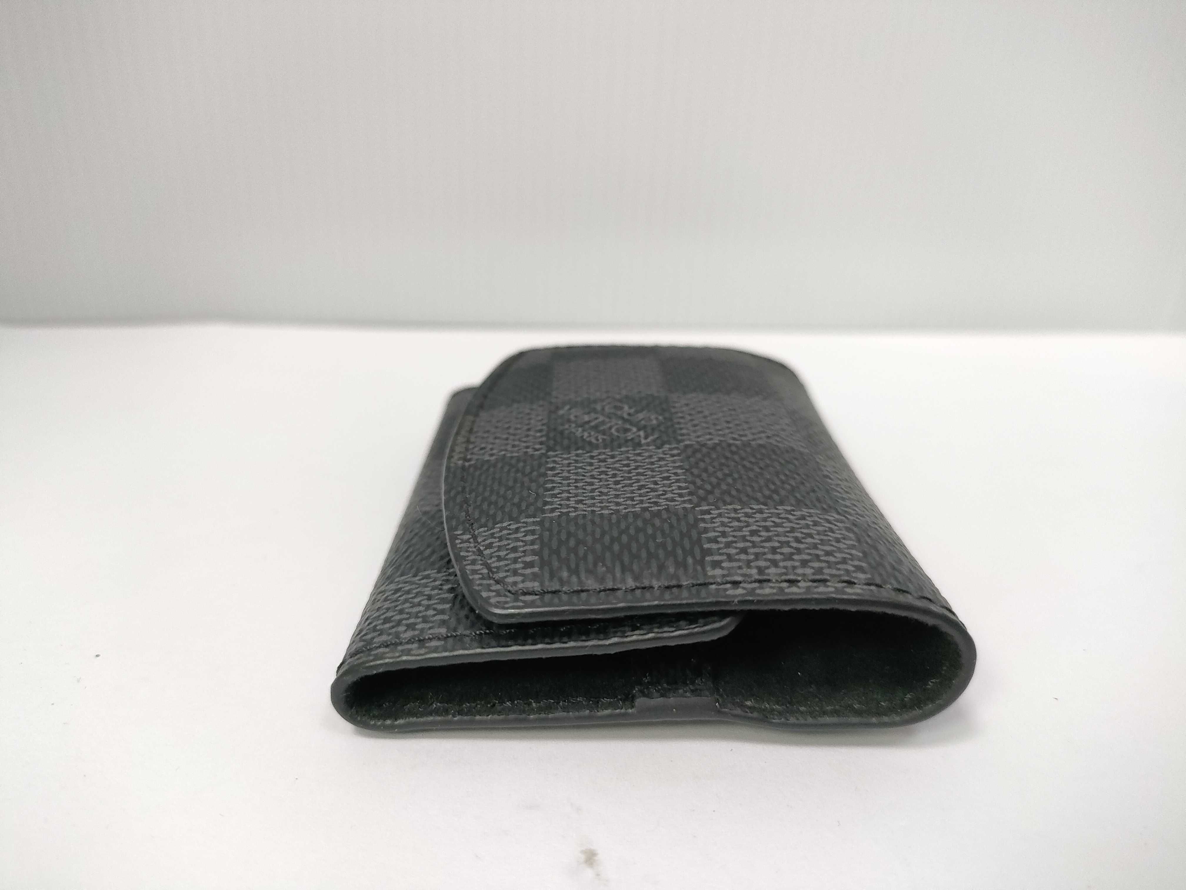 Damier Graphite Cufflink Case and other accessories — view 3
