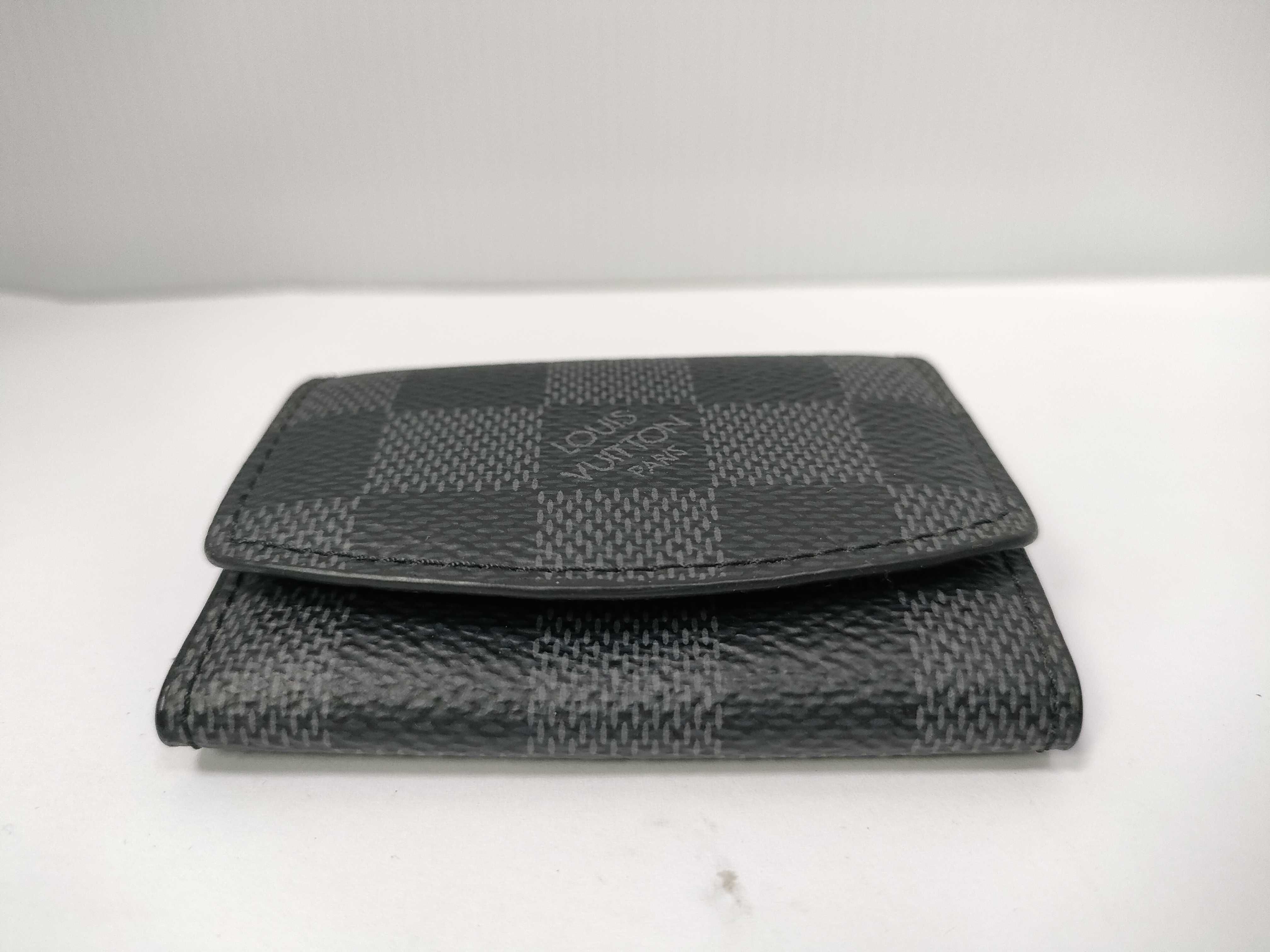 Damier Graphite Cufflink Case and other accessories — view 5