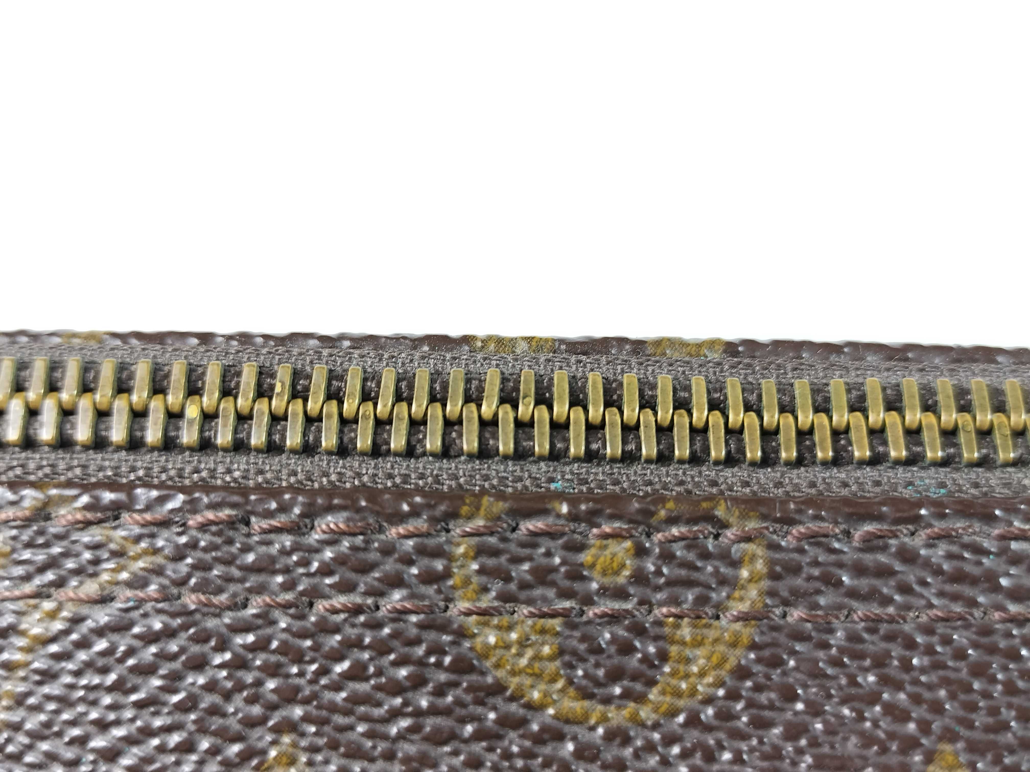 Monogram Louis Vuitton Speedy 35 Monogram Handbag — view 10