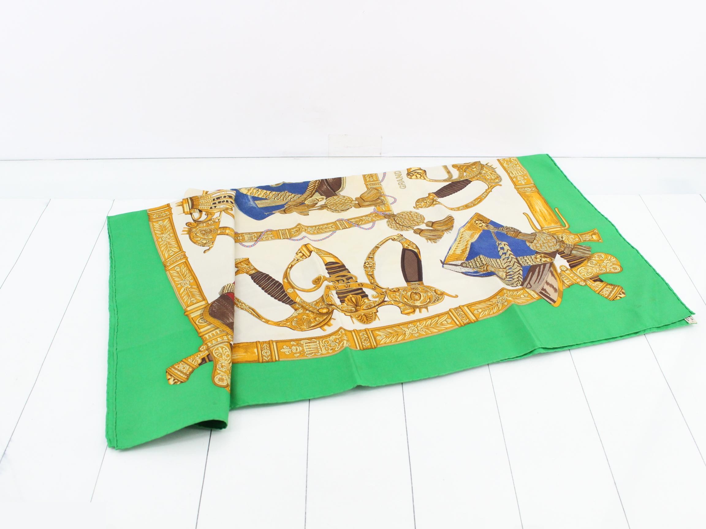 scarf — view 3