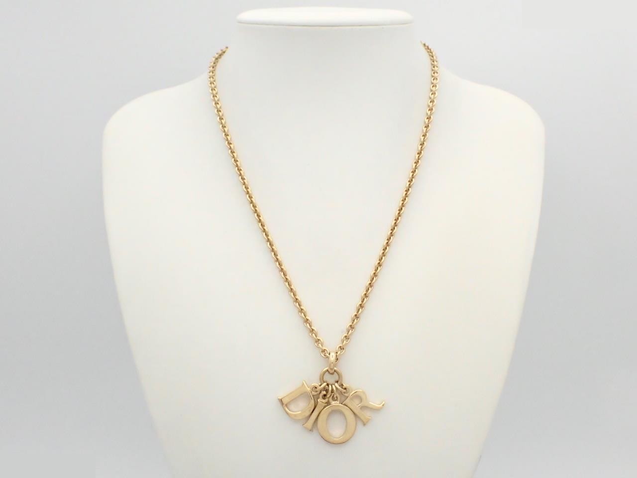 Logo: Precious metals, necklace, pendant, chain approx. 44cm — view 3
