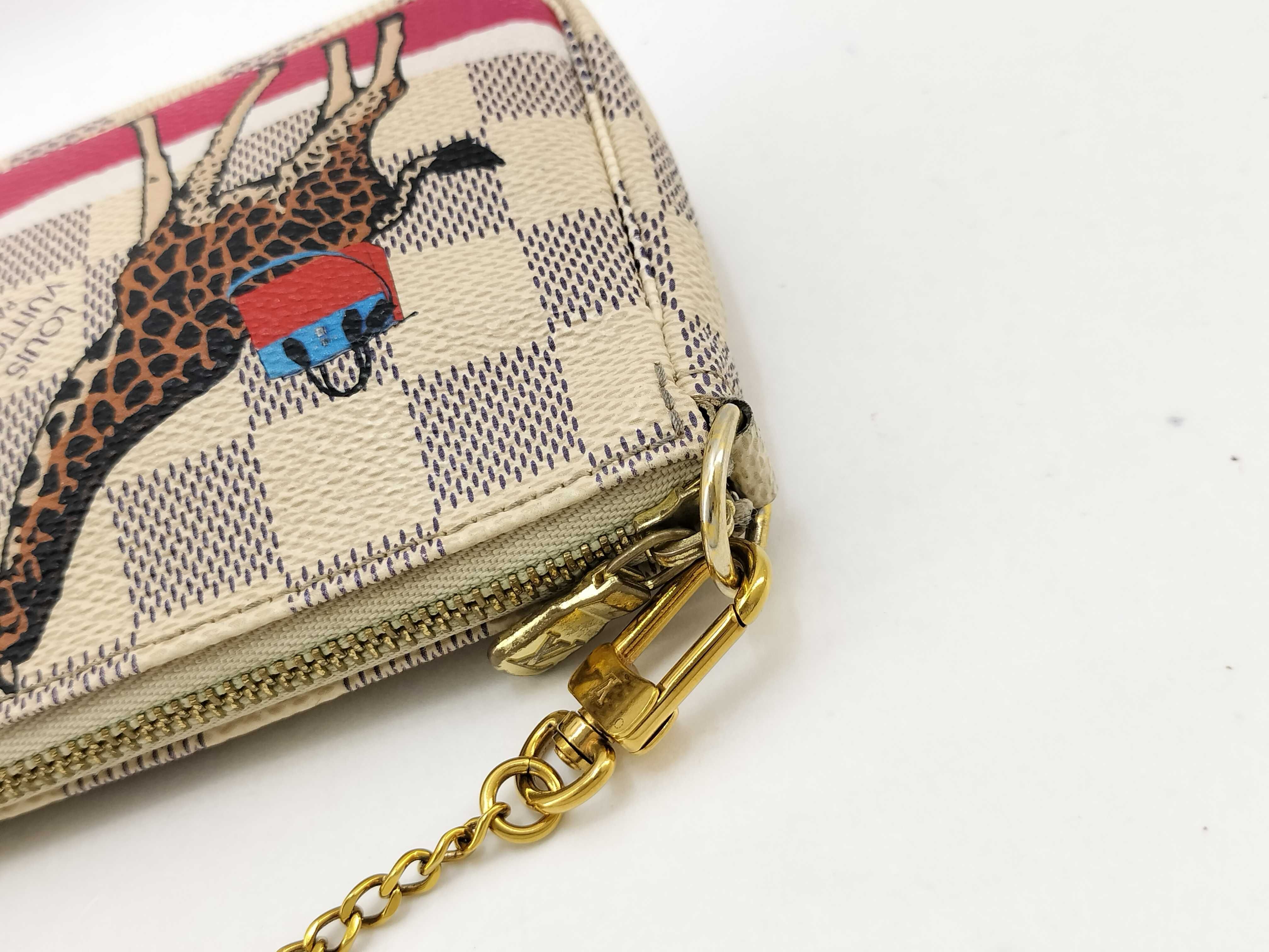 Damier Azur Louis Vuitton N62200 Damier Mini Pochette Pouch — view 7