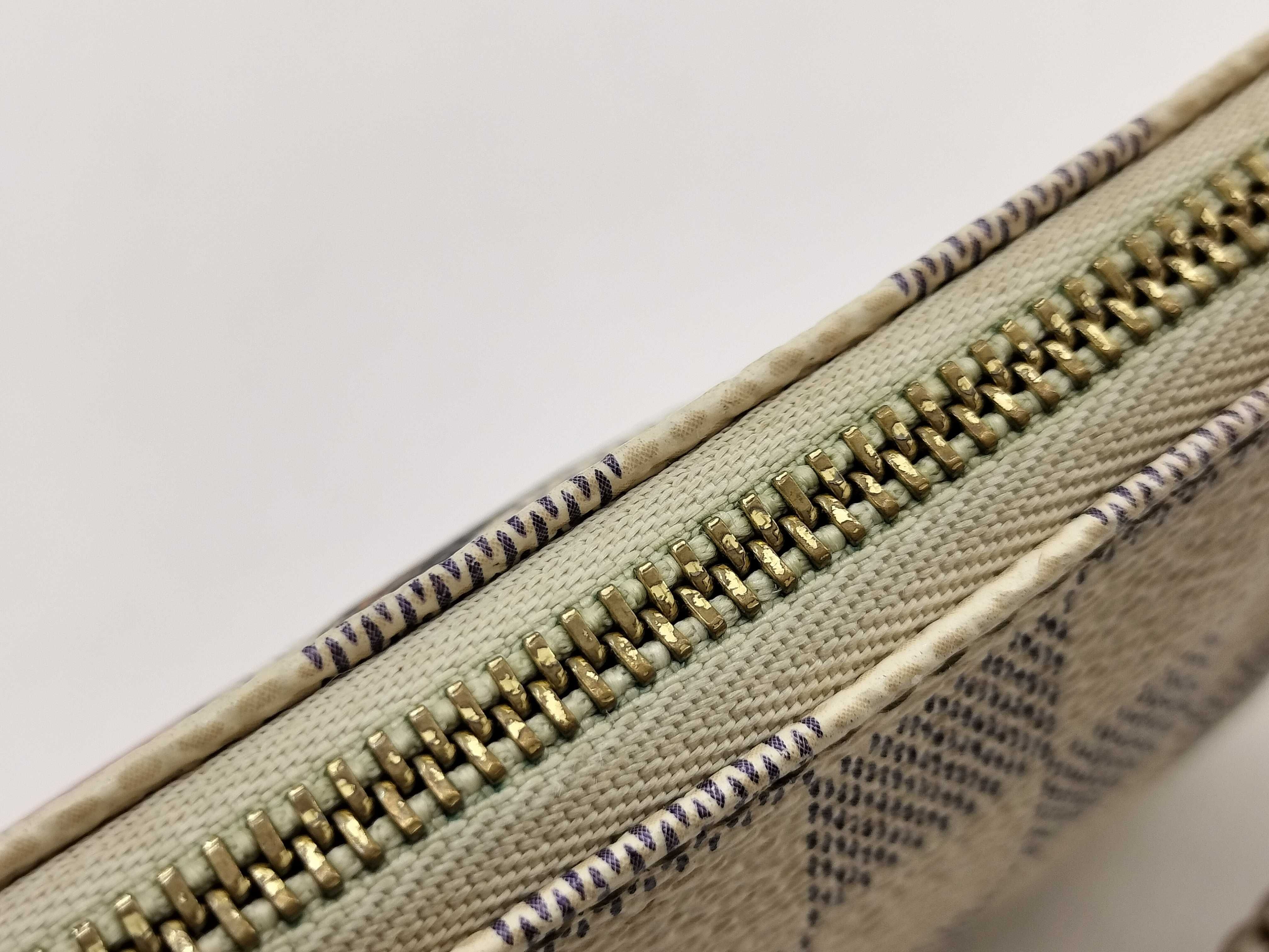 Damier Azur Louis Vuitton N62200 Damier Mini Pochette Pouch — view 9