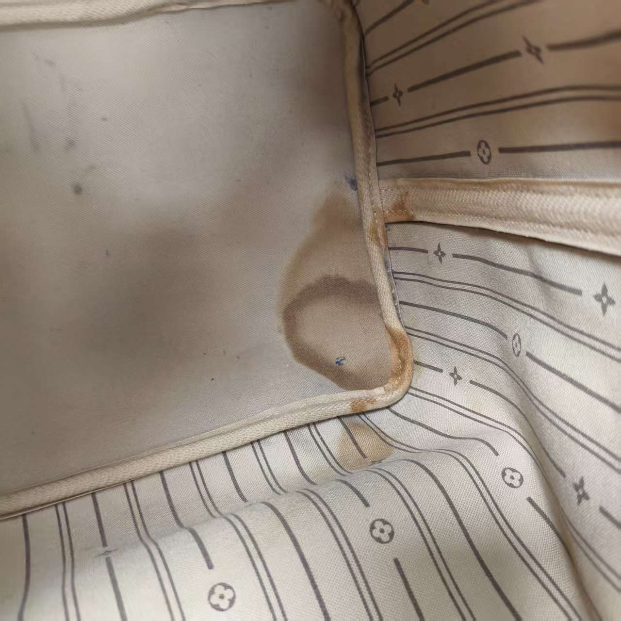 【*Shipped from: China*】LOUIS VUITTON PU Handbag — view 13