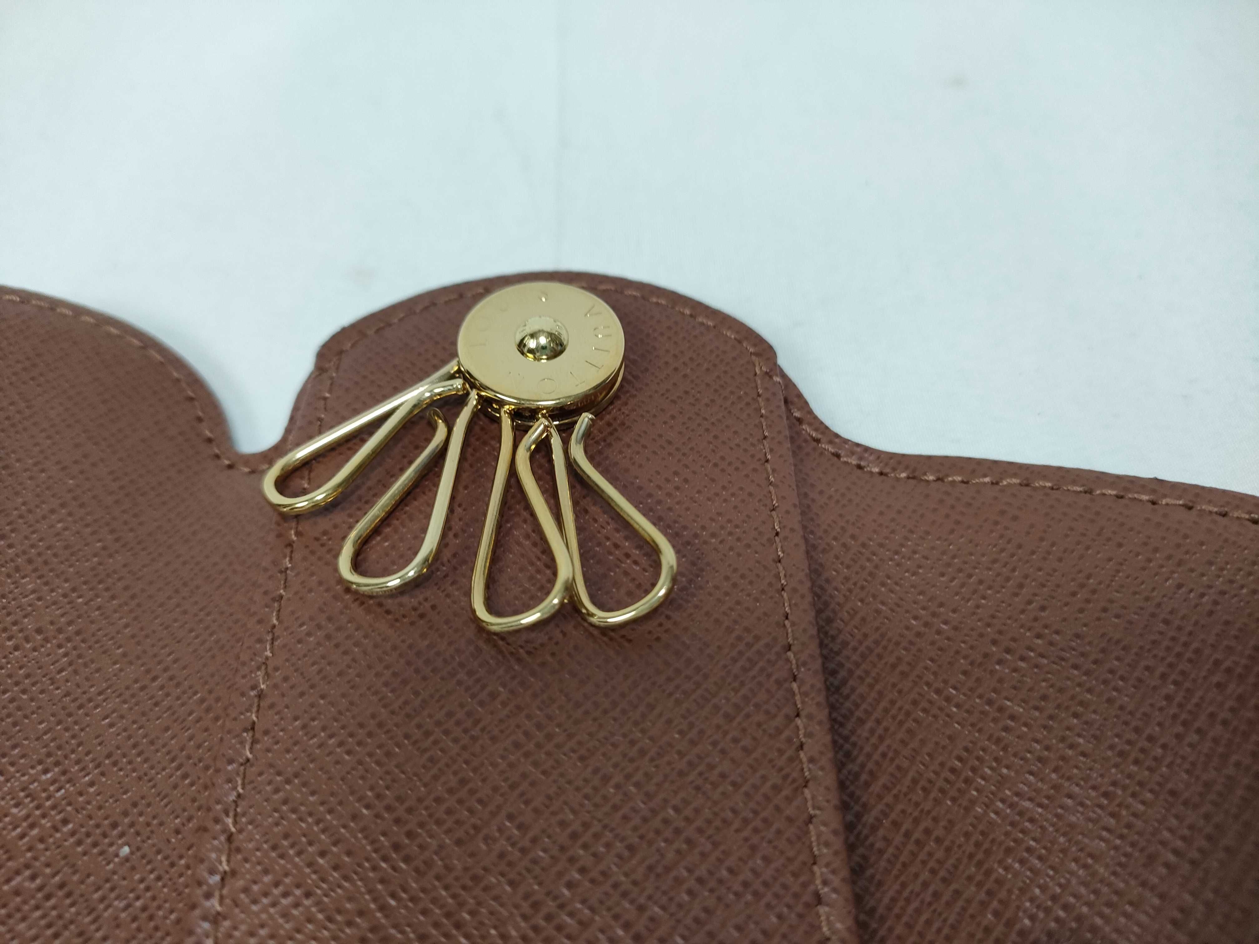 Monogram LV Monogram Multiclés Long M60115 Initial Key Case — view 10