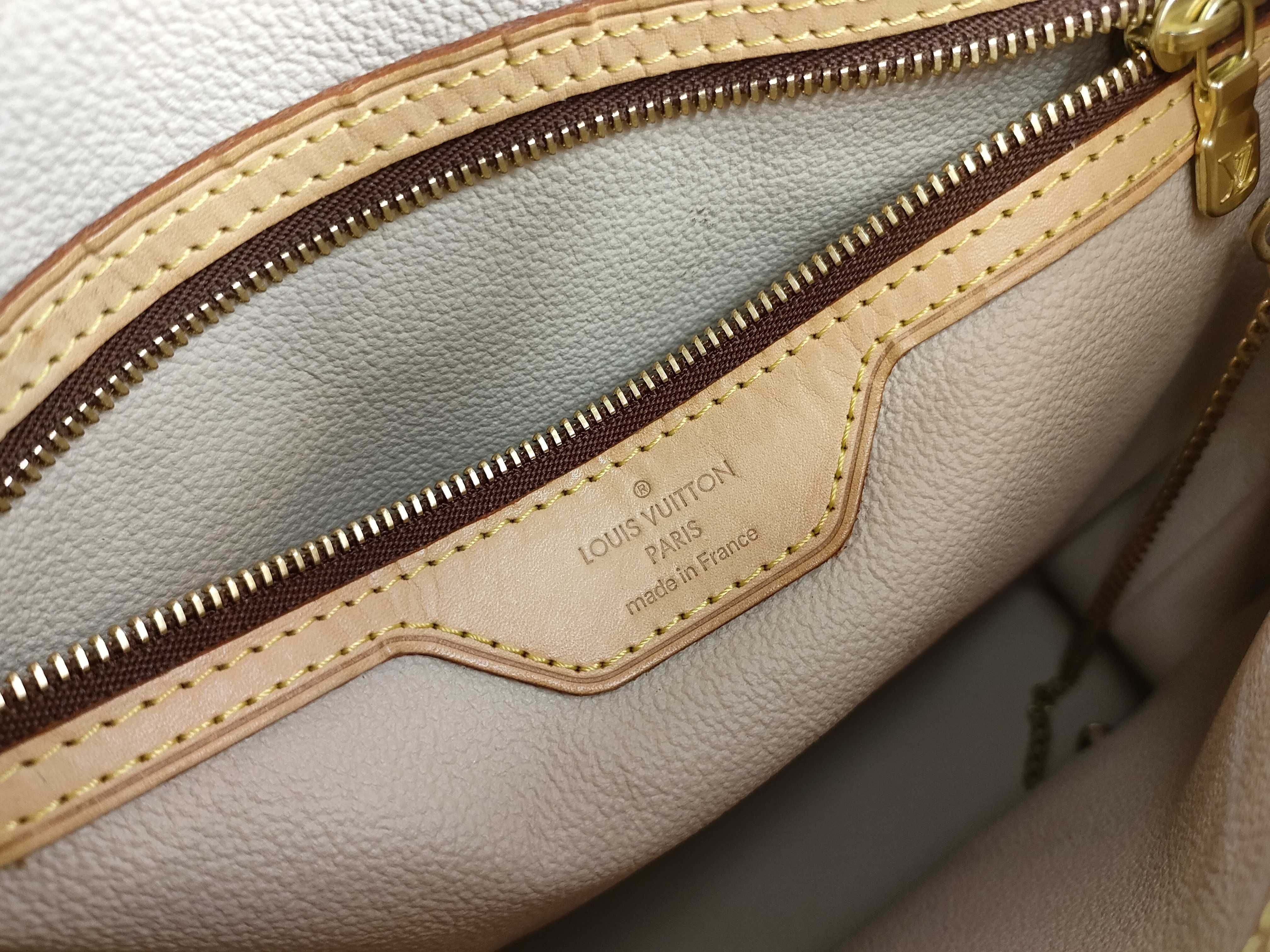 Monogram LV Monogram Bucket PM Tote Bag — view 11