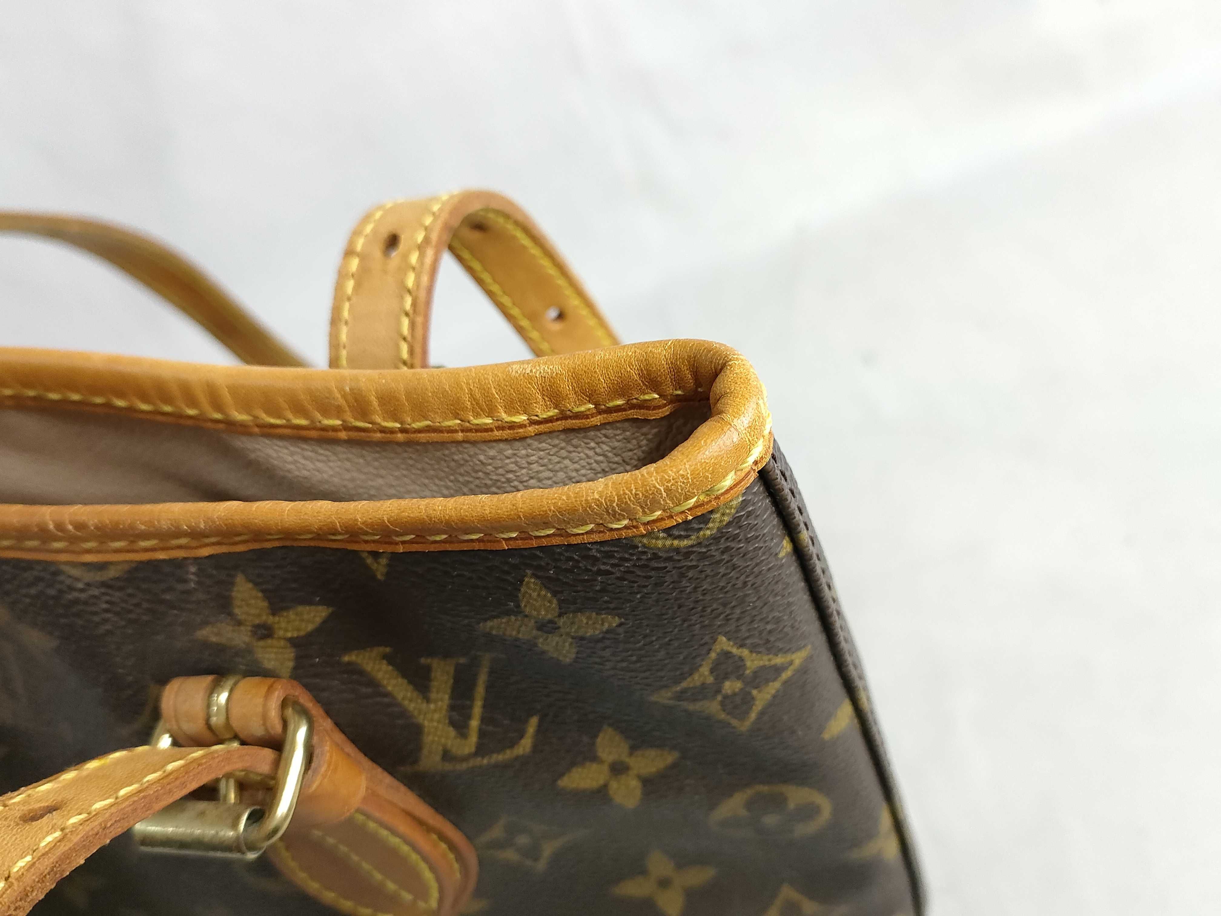 Monogram LV Monogram Bucket PM Tote Bag — view 12