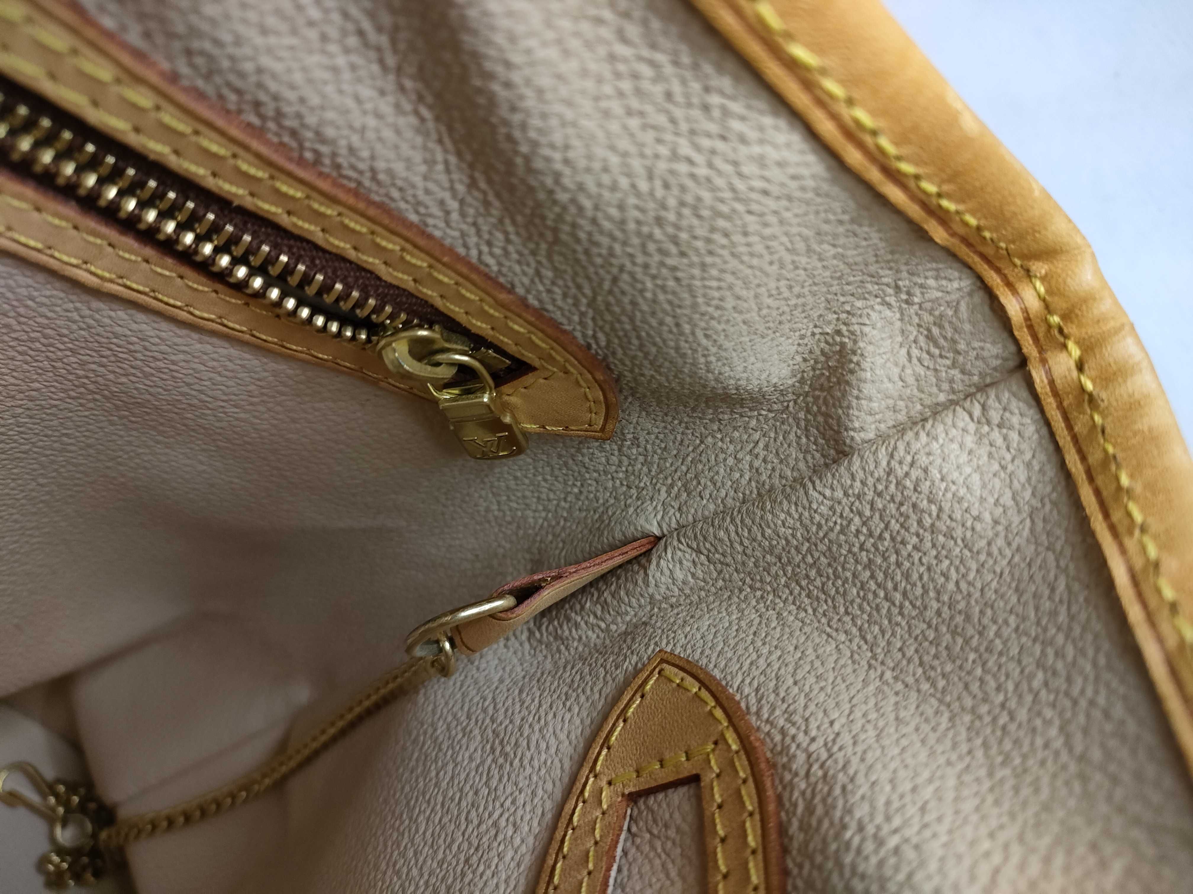 Monogram LV Monogram Bucket PM Tote Bag — view 8