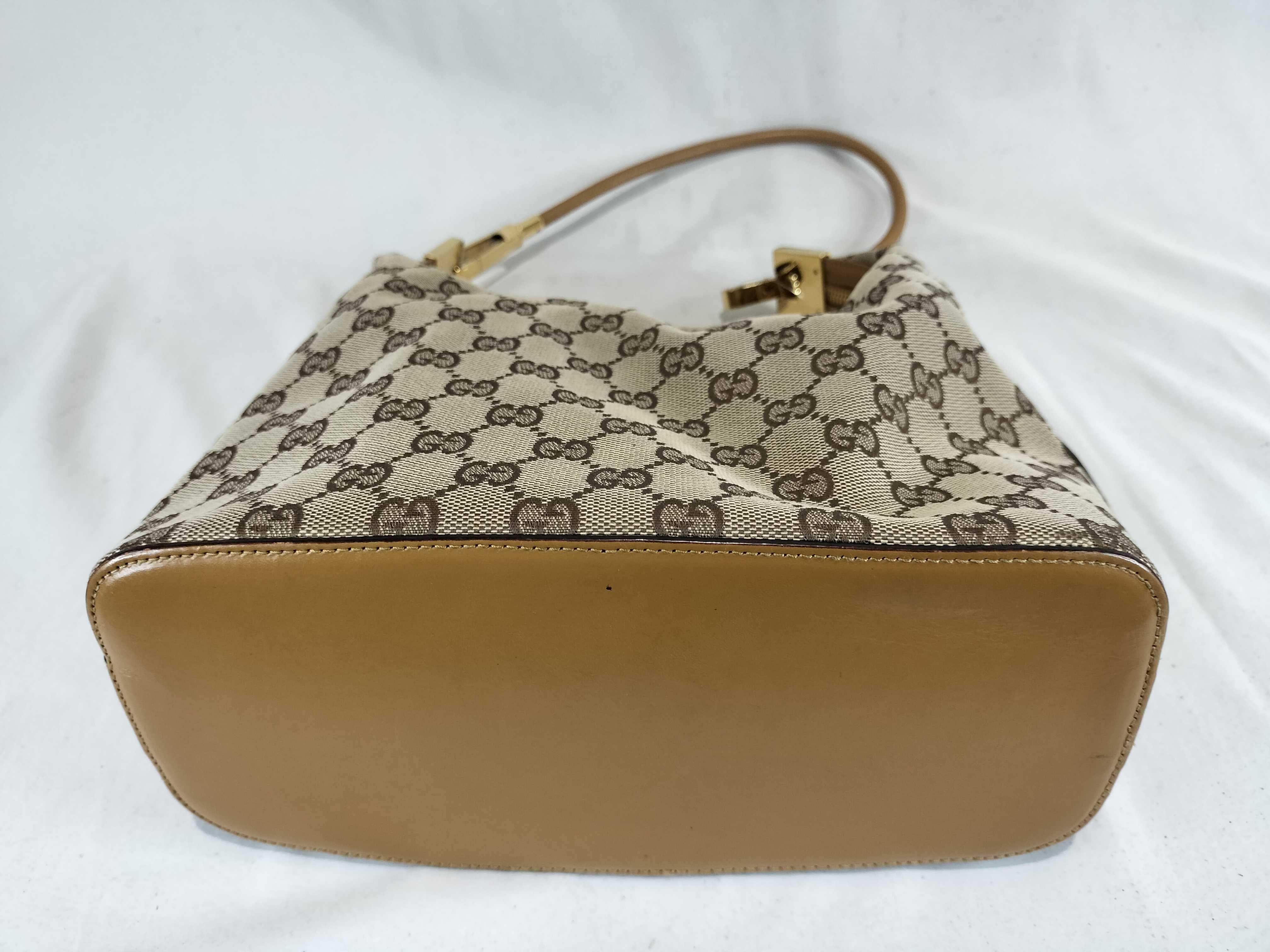 GG Canvas 001.3814 Handbag — view 7