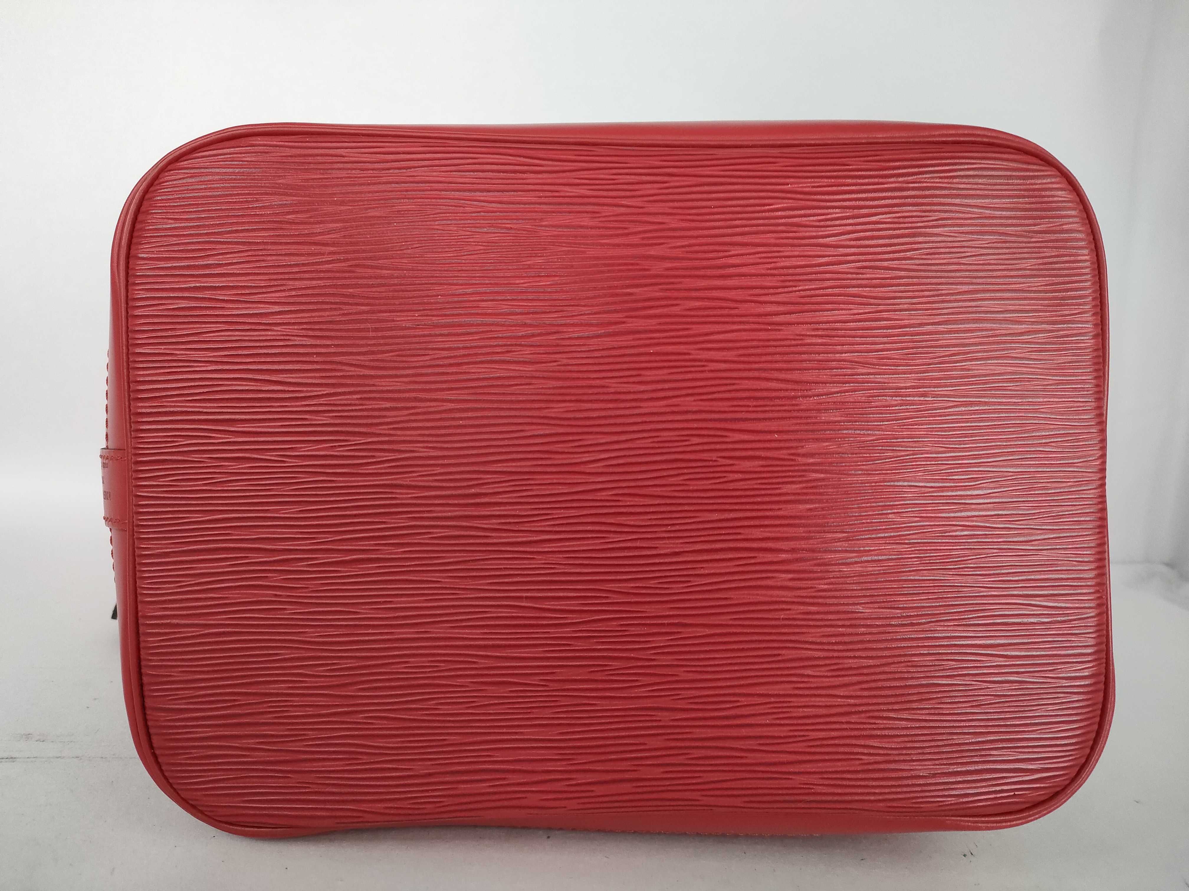 Epi Louis Vuitton Epi Noe M44007 Castilian Red Shoulder Bag (VO8155) Shoulder Bag — view 7