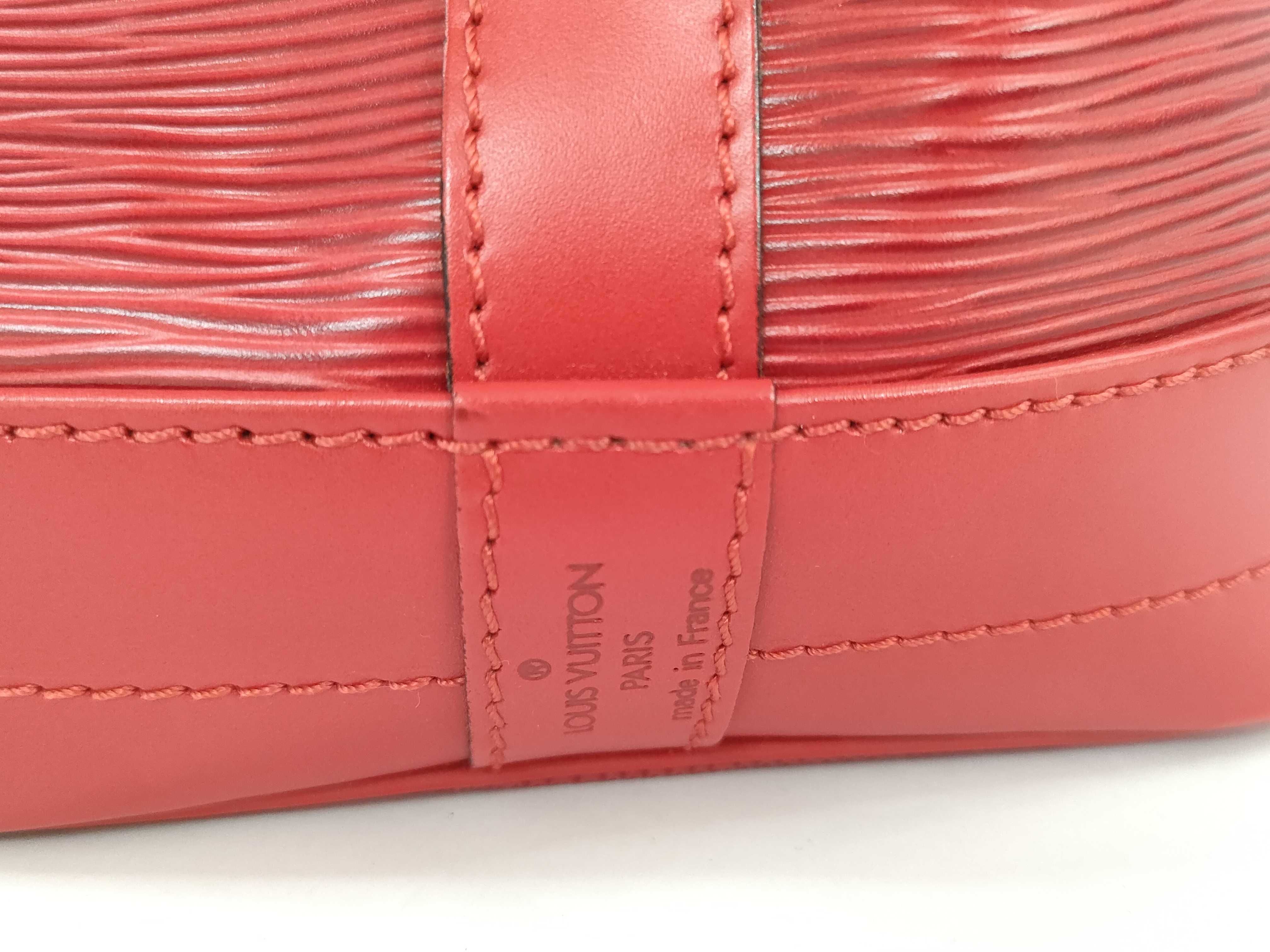 Epi Louis Vuitton Epi Noe M44007 Castilian Red Shoulder Bag (VO8155) Shoulder Bag — view 10