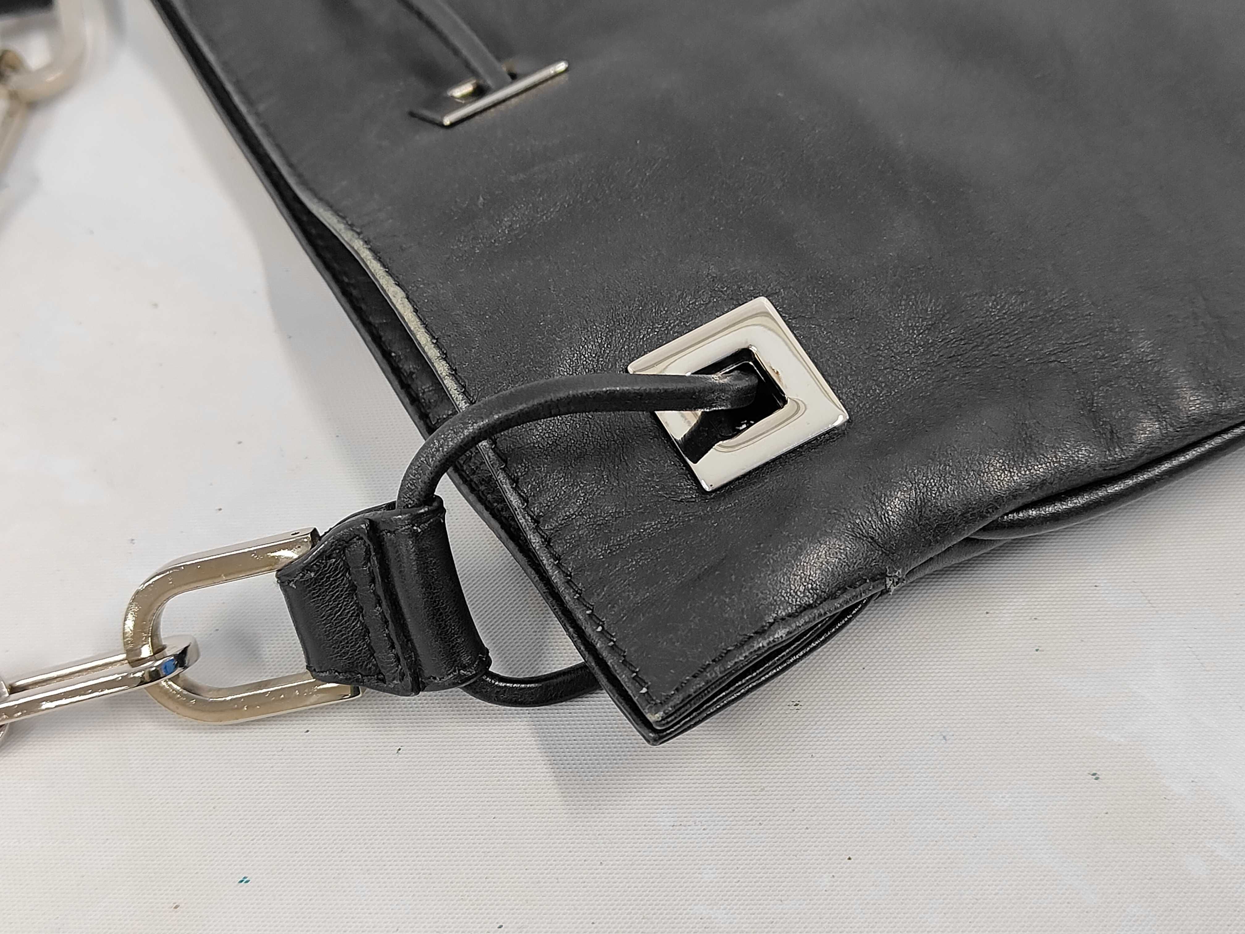 (Tom Ford era) Nylon x Leather Metal Chain Shoulder Bag 001・4036・1705 Drawstring Bag Black (ky24991) Shoulder Bag — view 6