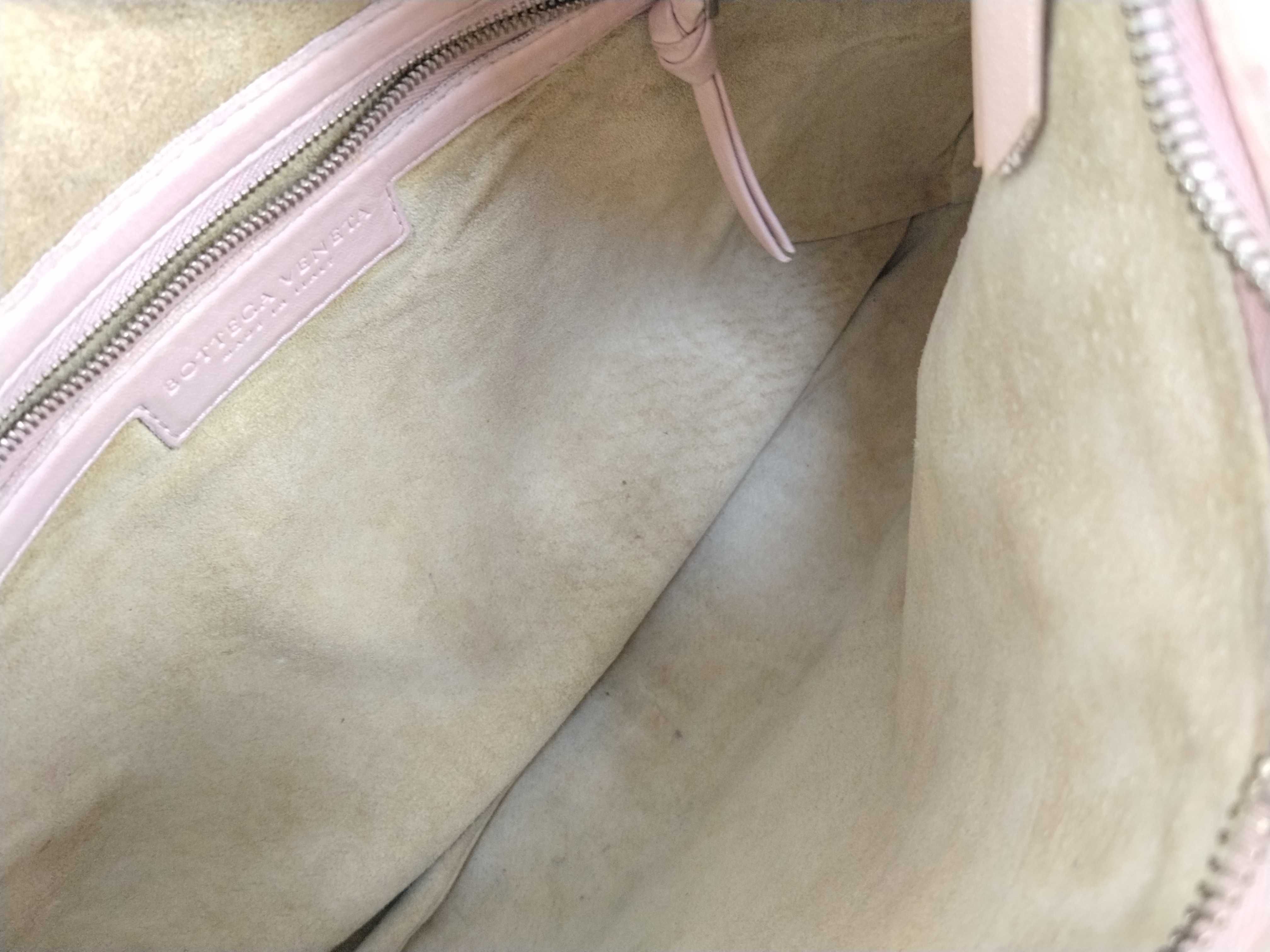 Intrecciato Bottega Veneta Hobo Shoulder Bag — view 9