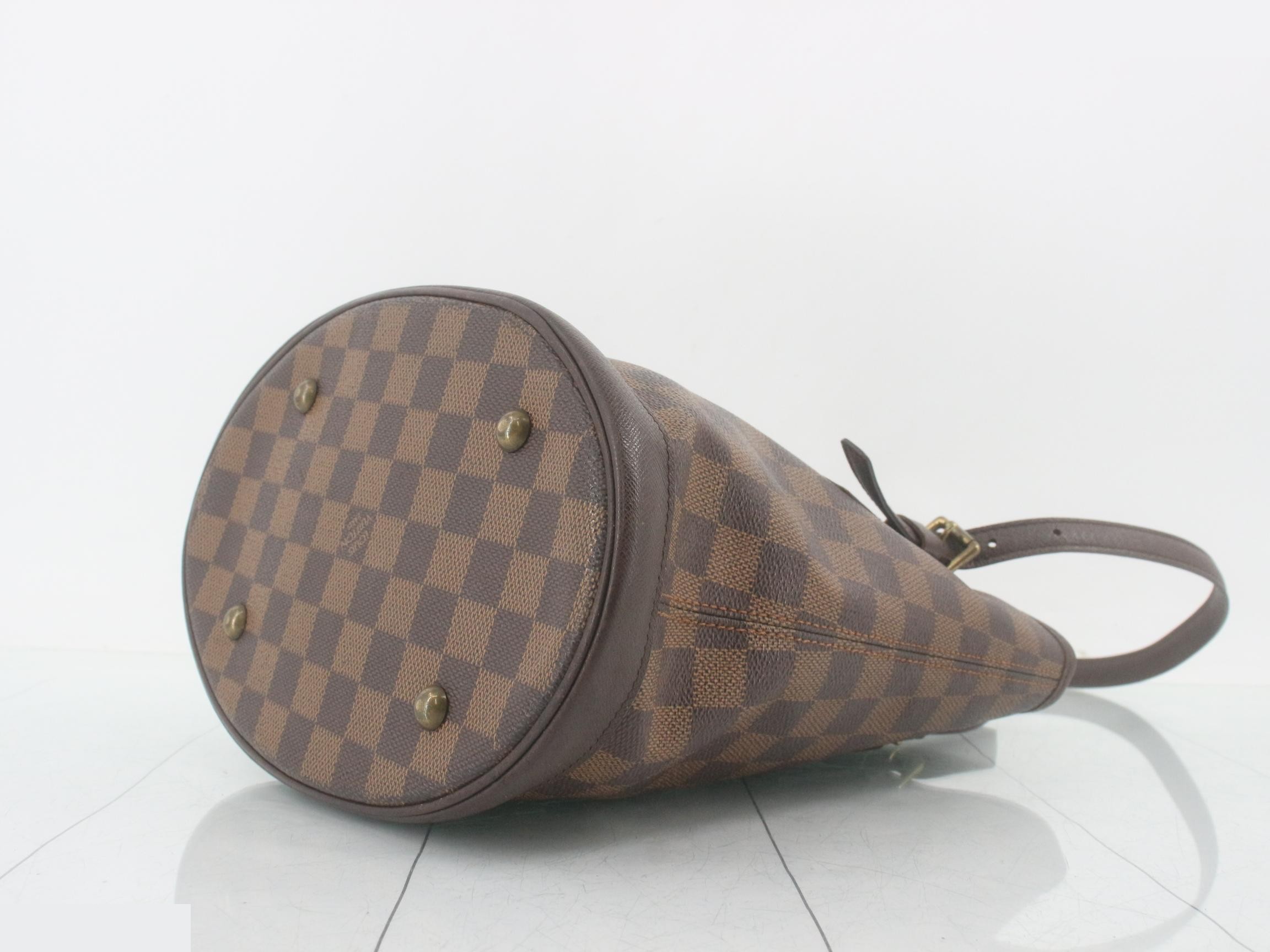 Mare with pouch — view 6