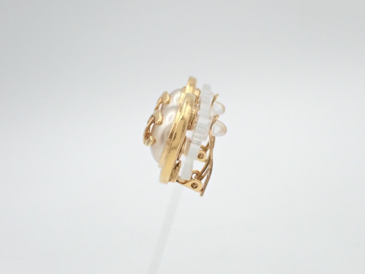 Earrings here mark gold — view 3