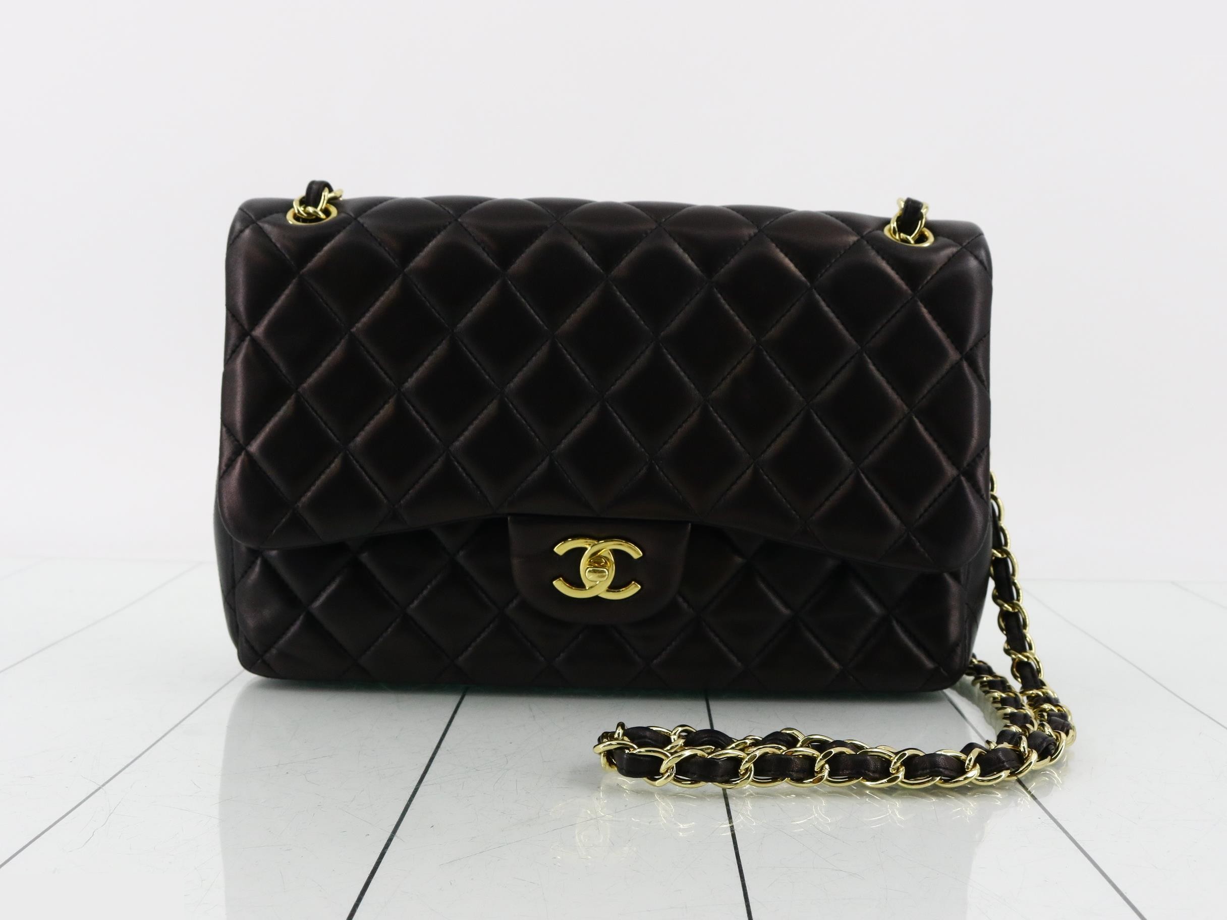 Matelassé Lambskin Double Flap Double Chain Shoulder Bag