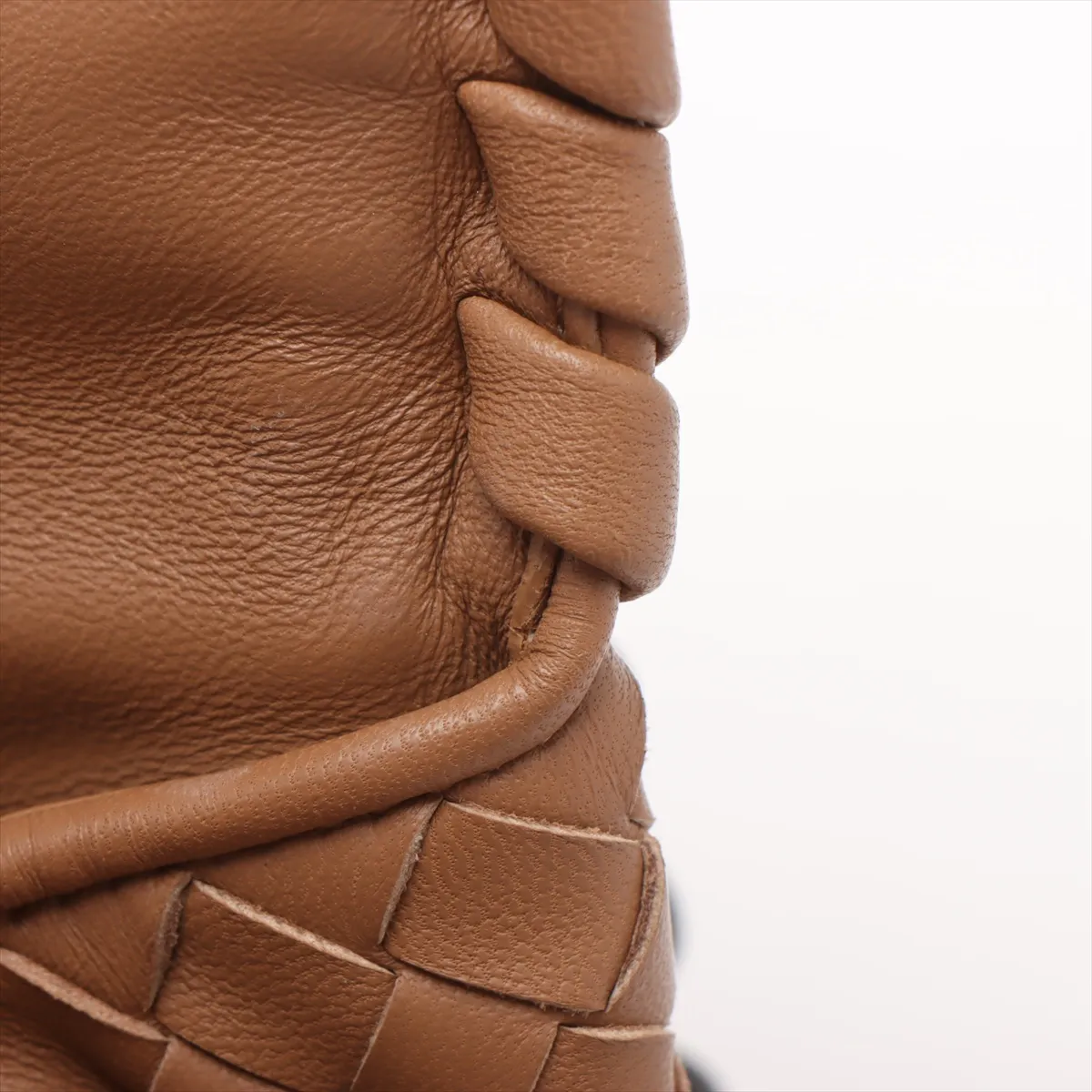 Intrecciato Chain Shoulder Bag Beige with Mirror — view 12