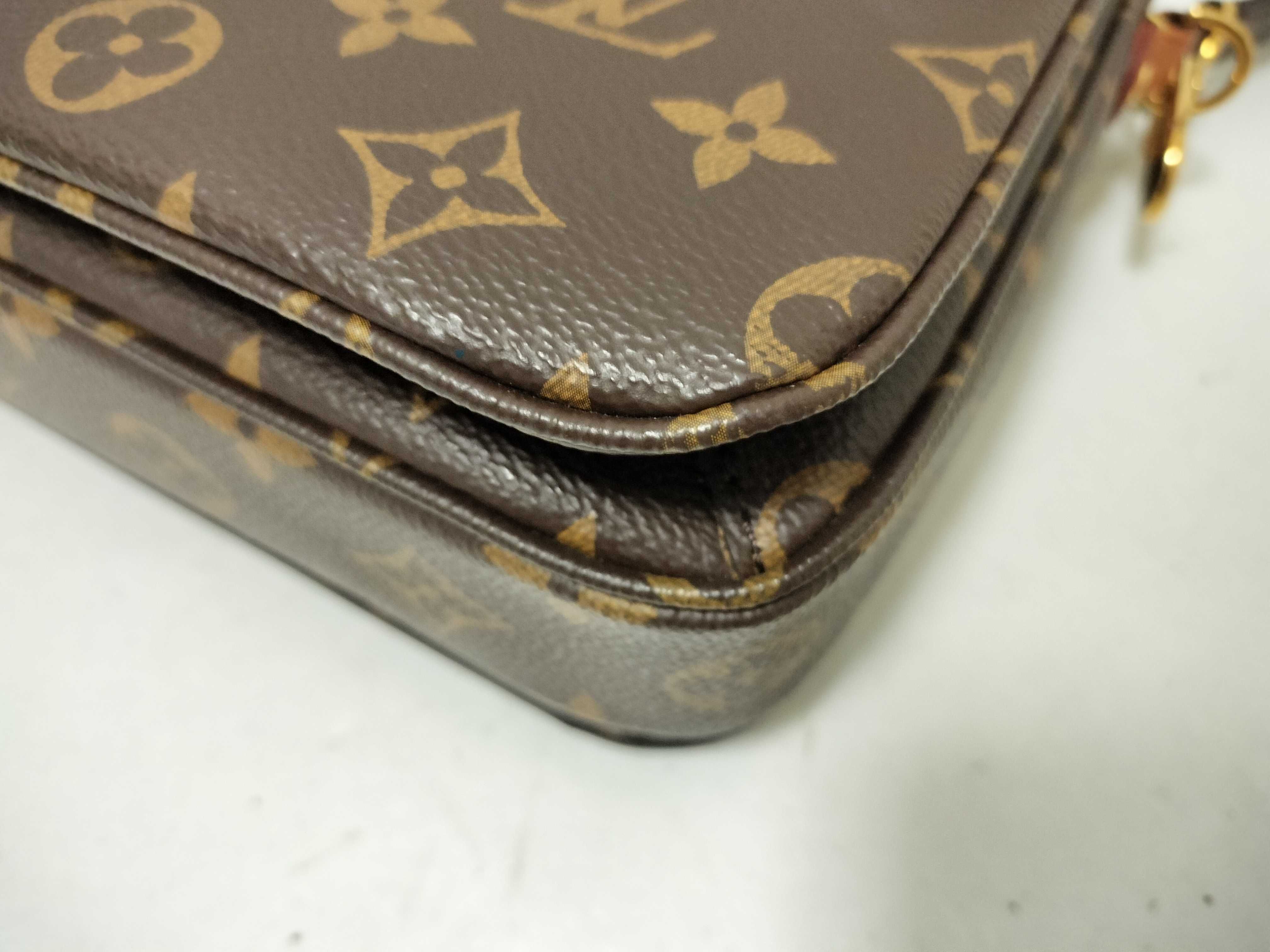Monogram LV Pochette Metis MM M44875 IC・FO2179 ST Handbag — view 7