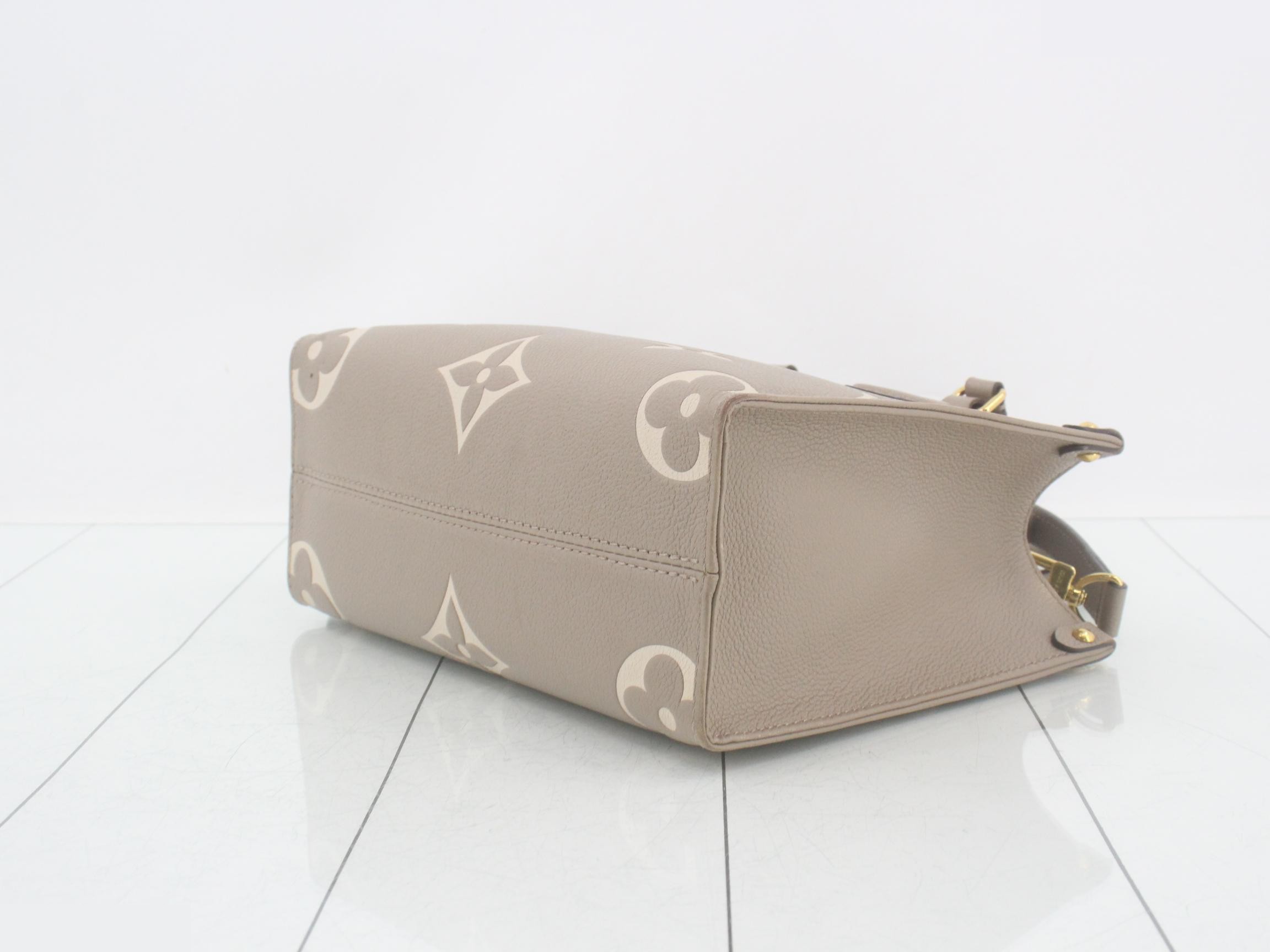 Pernelle Galet Giant Monogram Beige — view 6