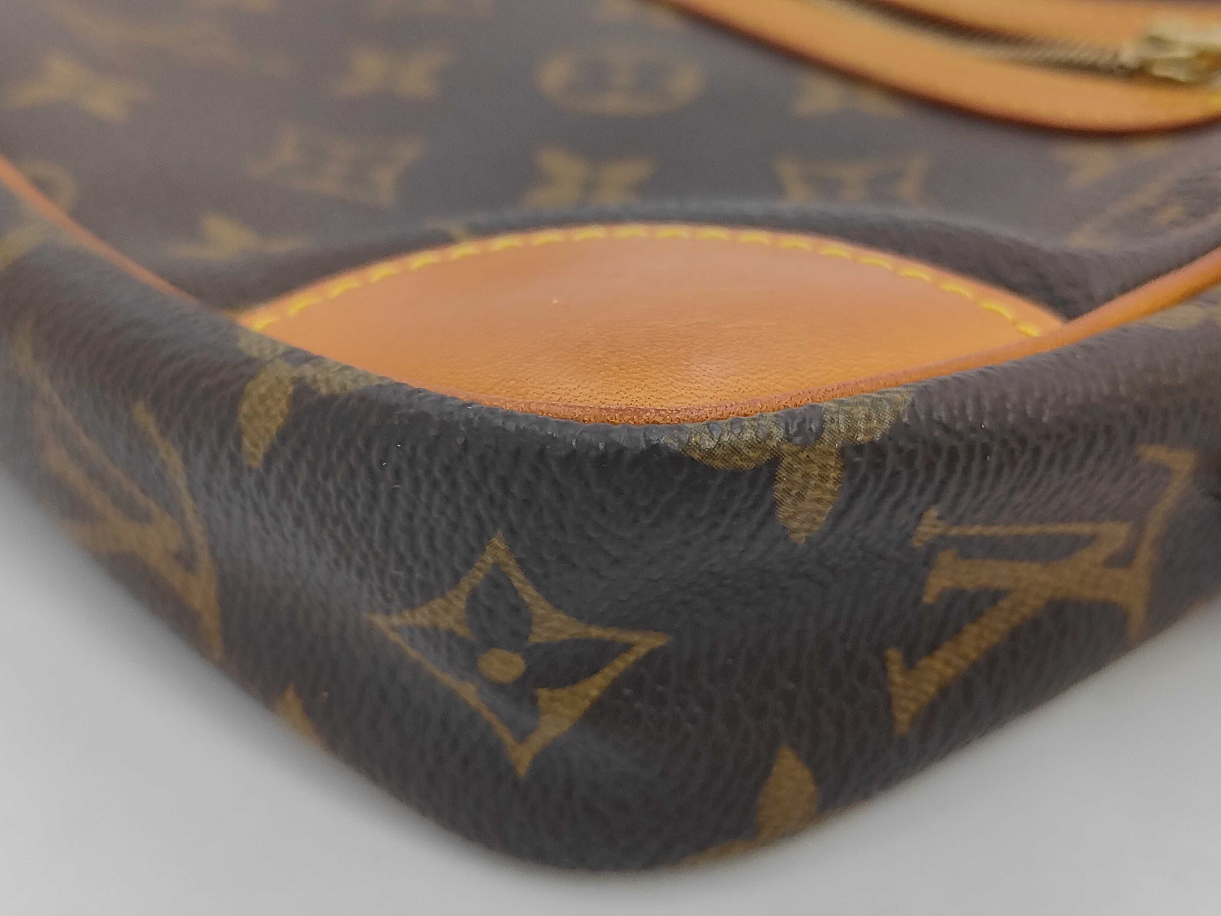 Monogram Louis Vuitton Monogram Marly Dragonne Clutch Bag — view 3