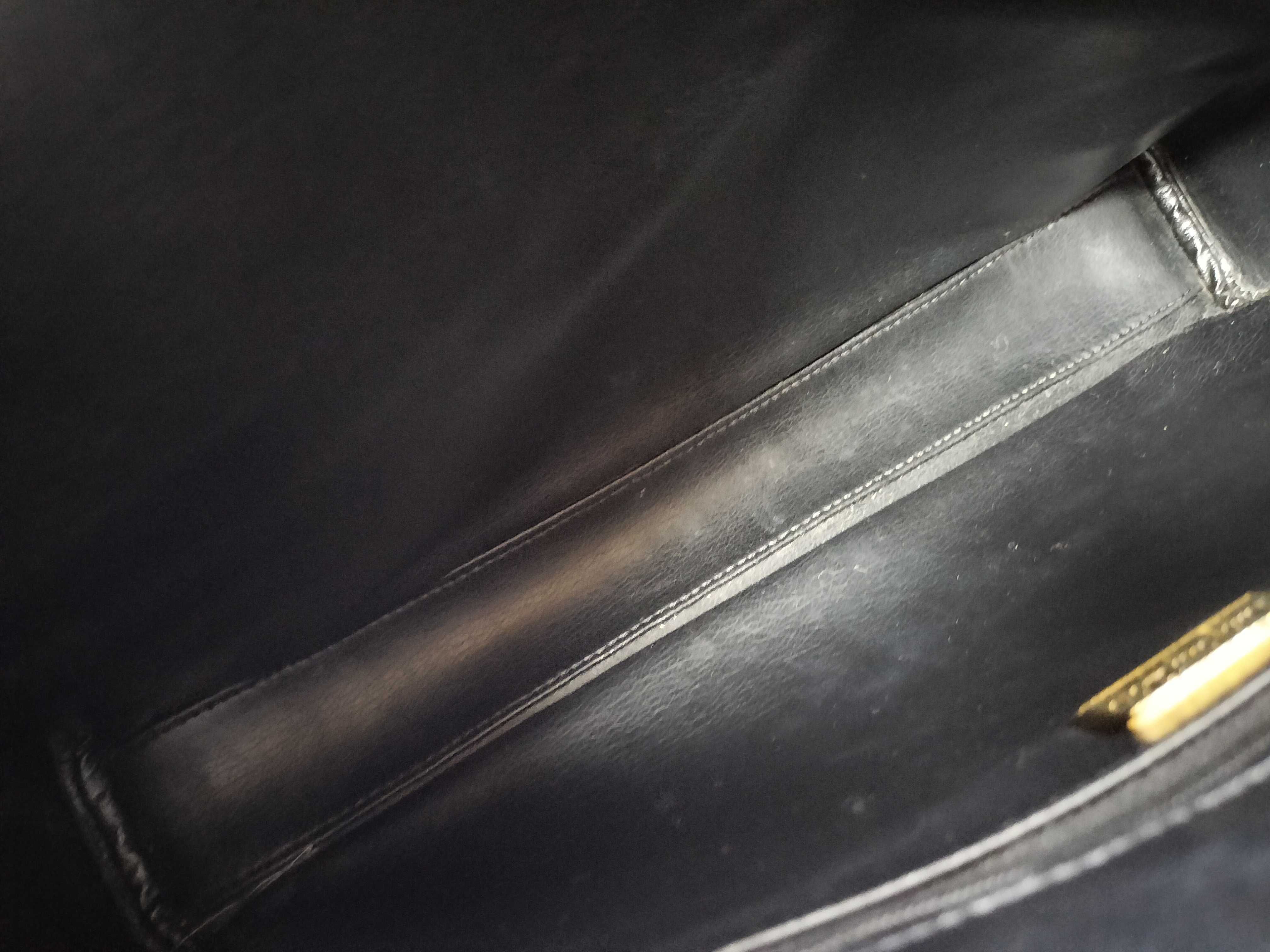 old leather tote bag — view 9