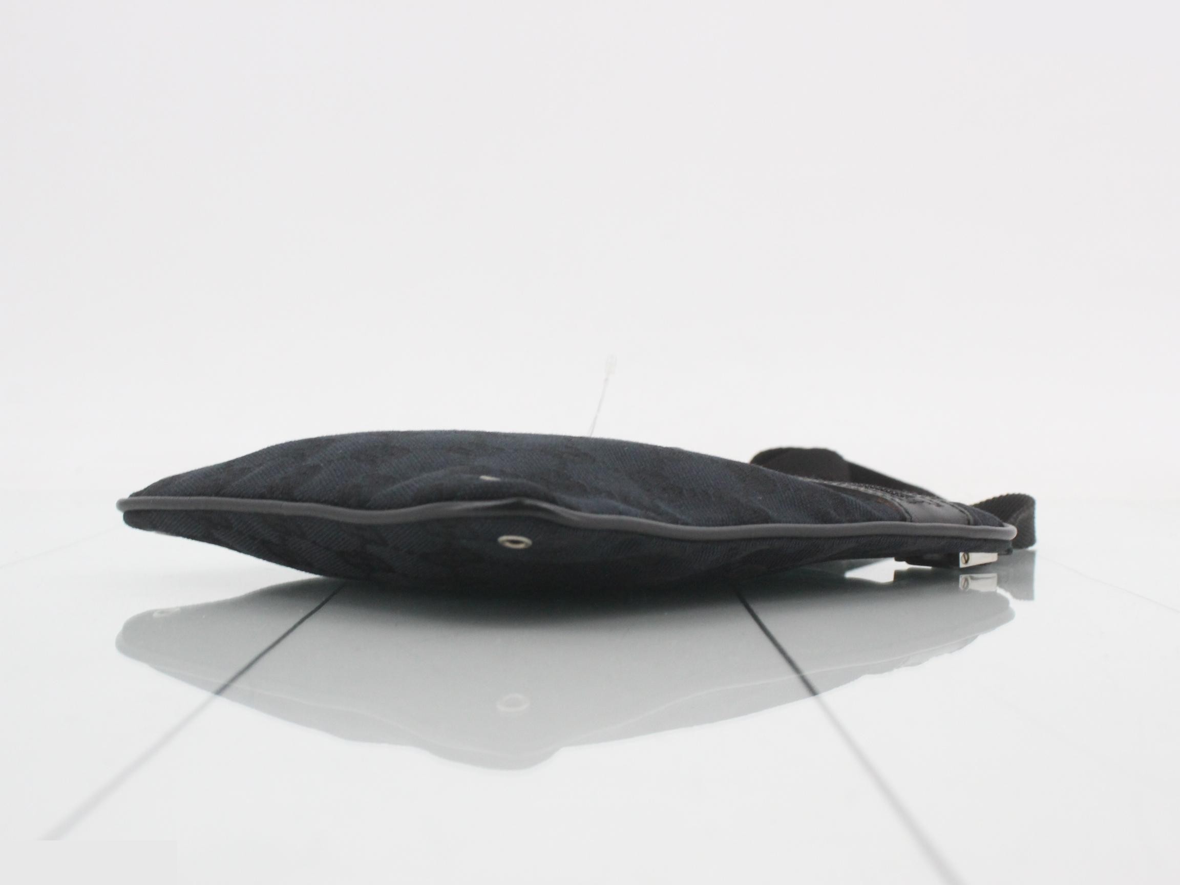 GG Canvas Shoulder Bag, Black Canvas — view 6