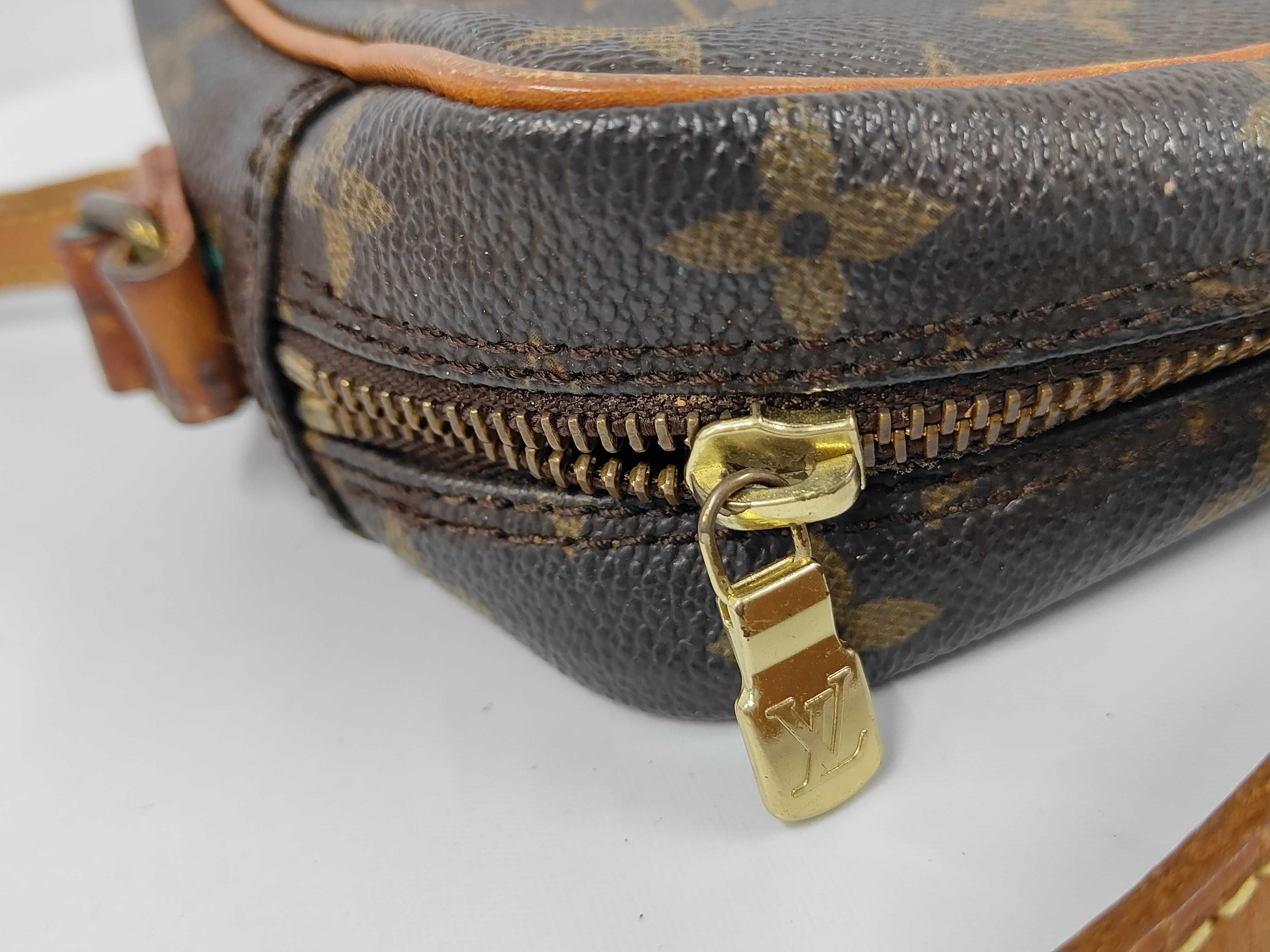 M51276 Monogram Trocadero 24 Shoulder Bag — view 8