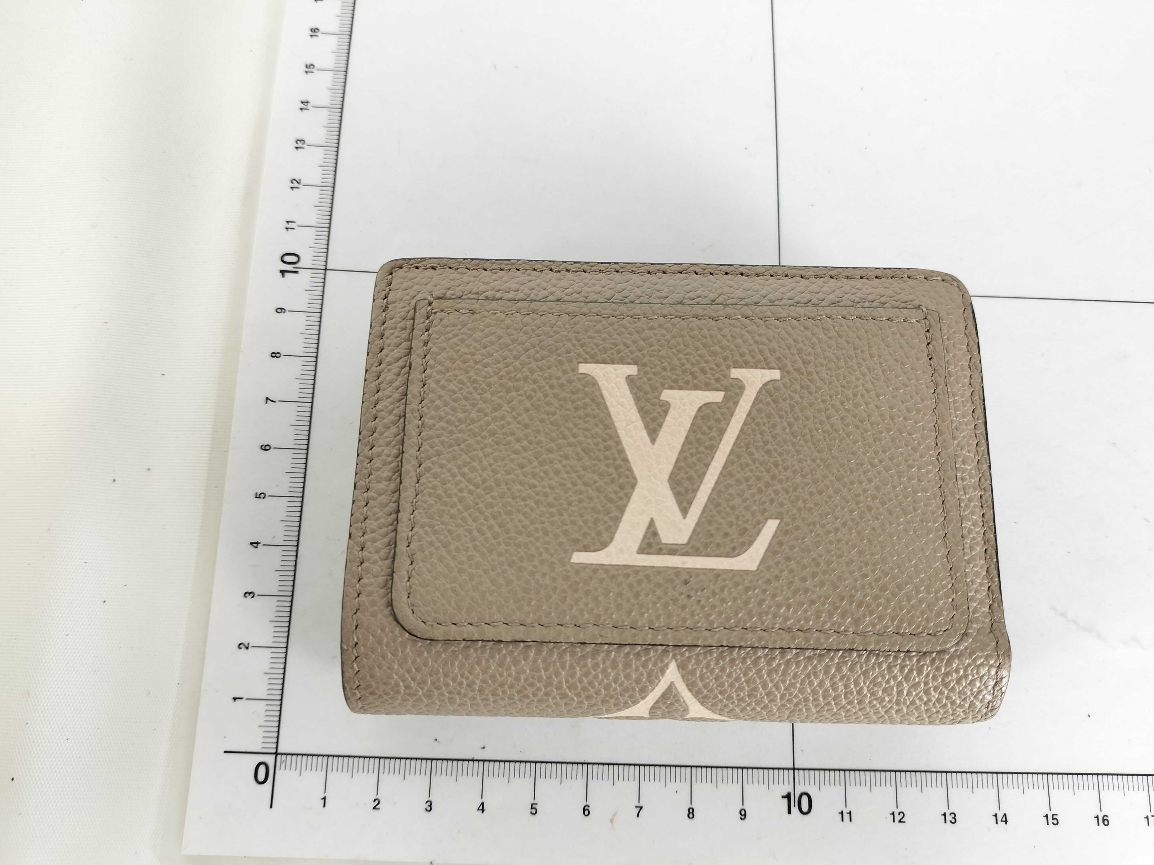 Monogram Portefeuille Claire Monogram Empreinte Bicolor Wallet — view 11