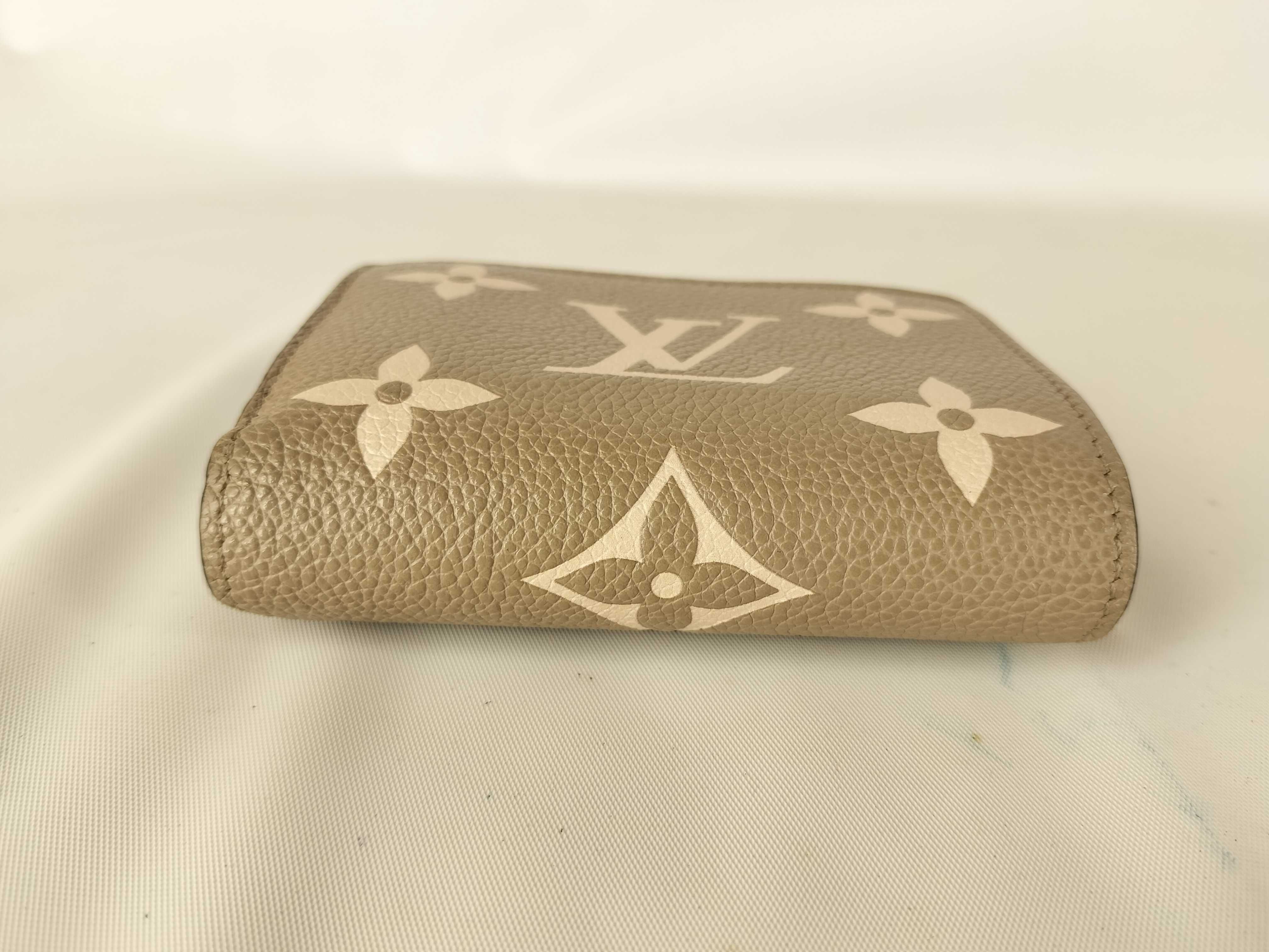 Monogram Portefeuille Claire Monogram Empreinte Bicolor Wallet — view 5