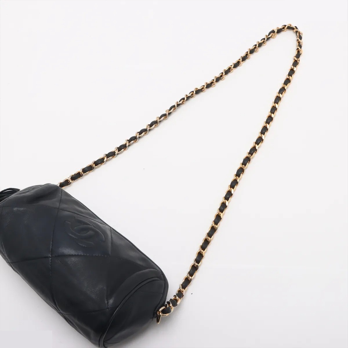 Matelassé lambskin chain shoulder bag with fringe (series number 0) — view 5