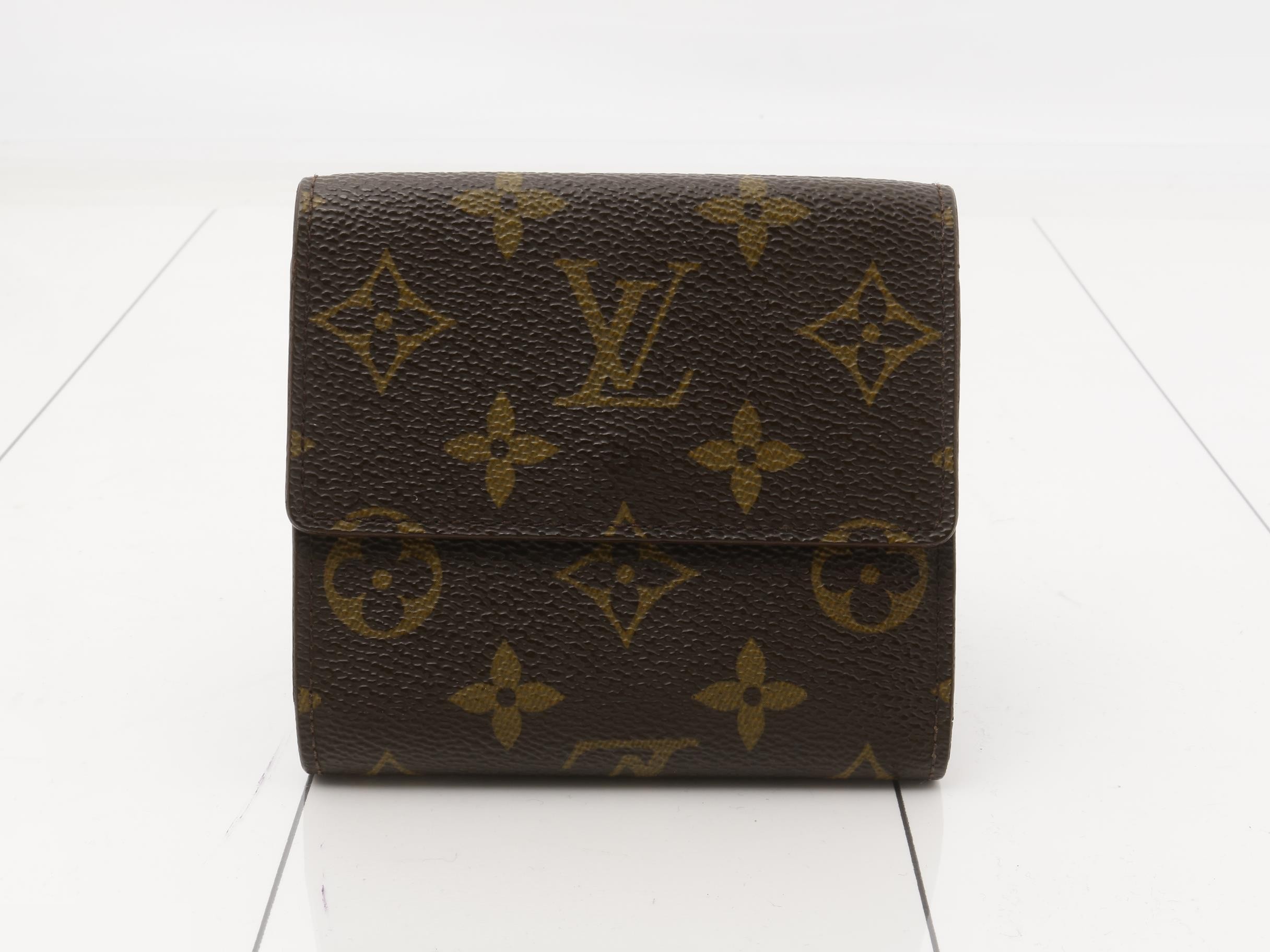 wallet — view 2