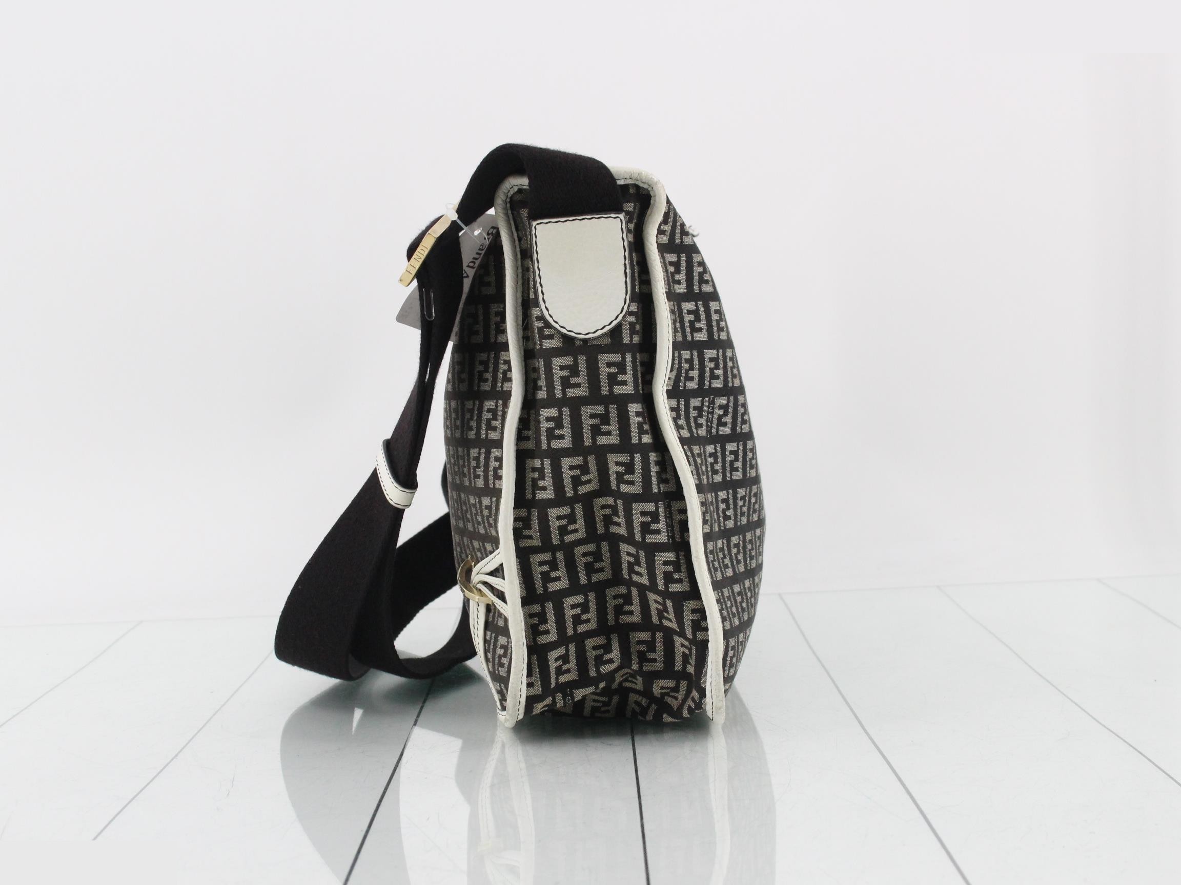 Zucchino (Bag) - Shoulder Bag — view 3